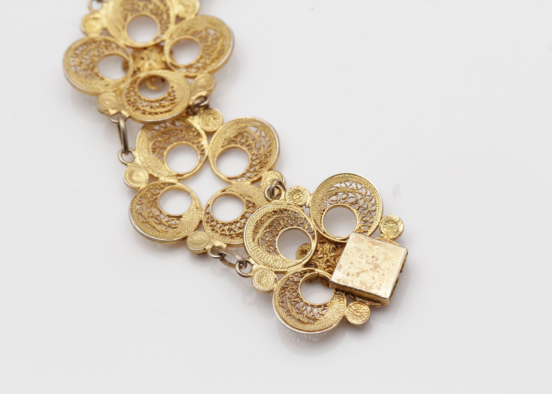 Gold Plated Filigree Fan and Flower Bracelet