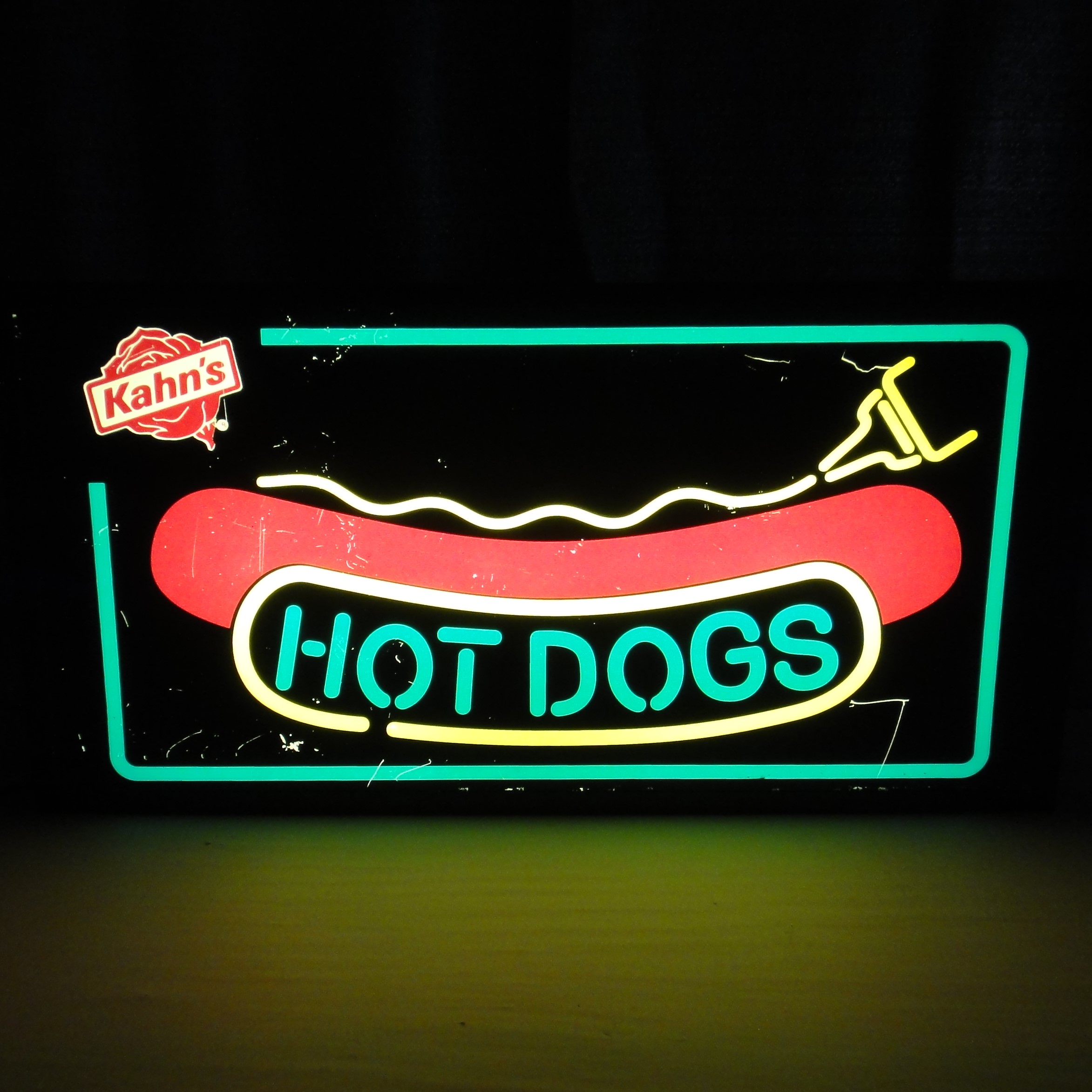 Vintage Kahn's Hot Dogs Neon Lighted Sign