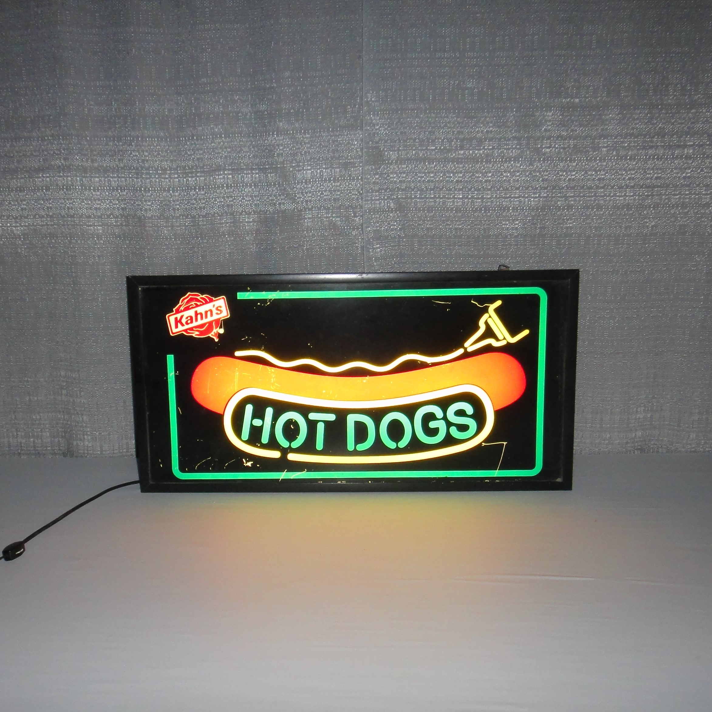 Vintage Kahn's Hot Dogs Neon Lighted Sign