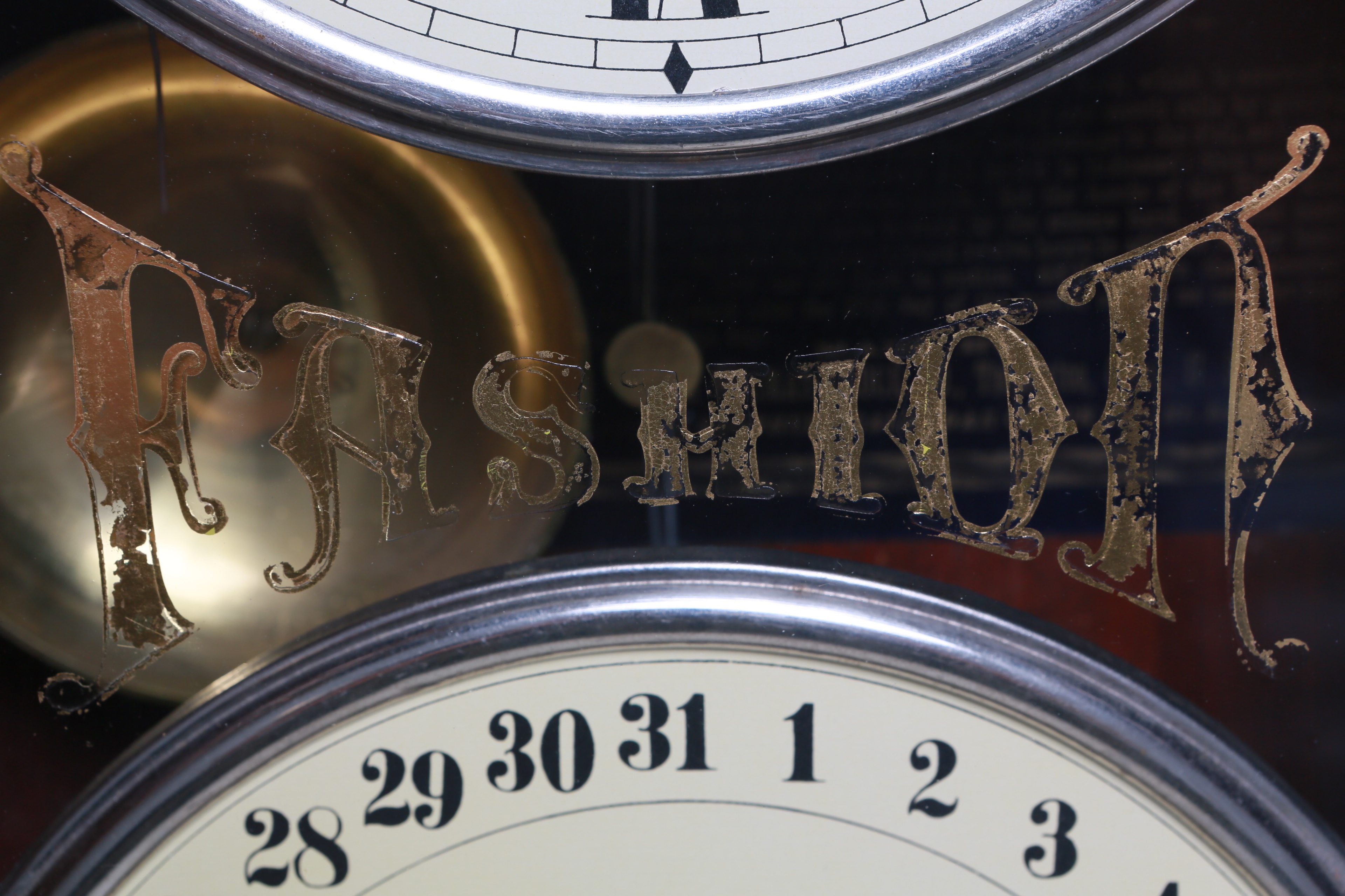 Antique "Fashion No.4" Mantel Clock by  Southern Calendar Clock Co