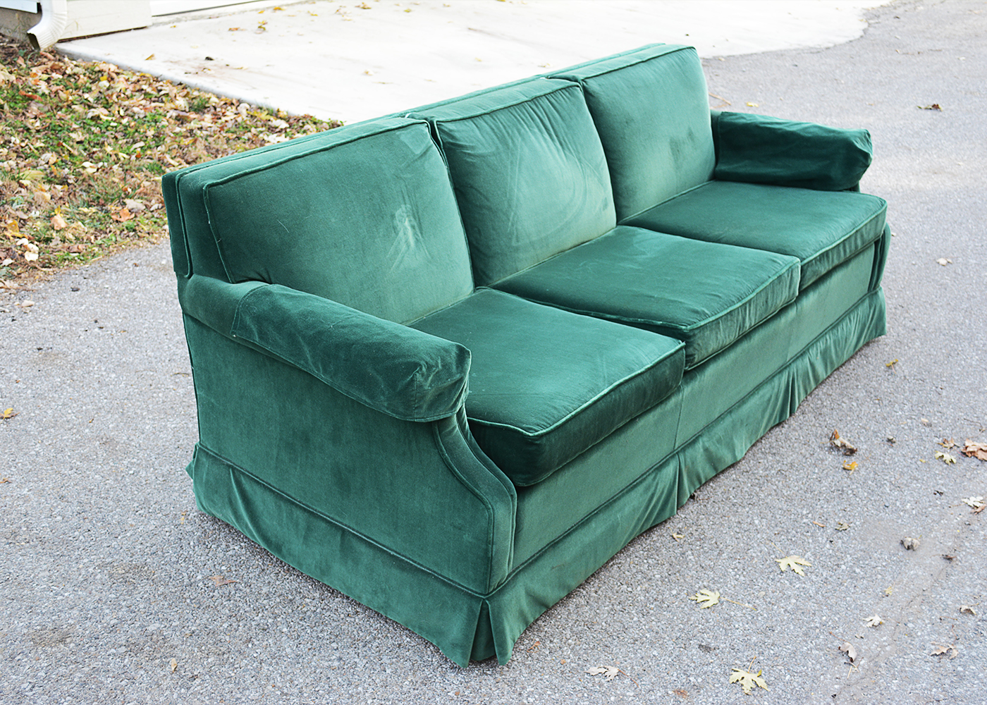 Ethan Allen "Traditional Classics" Green Velour Sofa