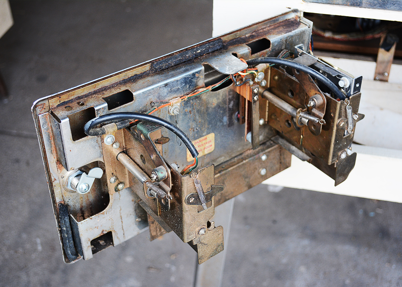 Vintage 1964 D. Gottlieb "World Fair" Pinball Machine