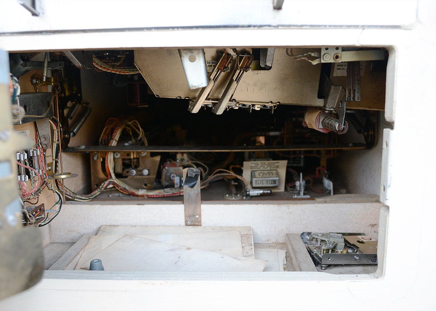 Vintage 1964 D. Gottlieb "World Fair" Pinball Machine