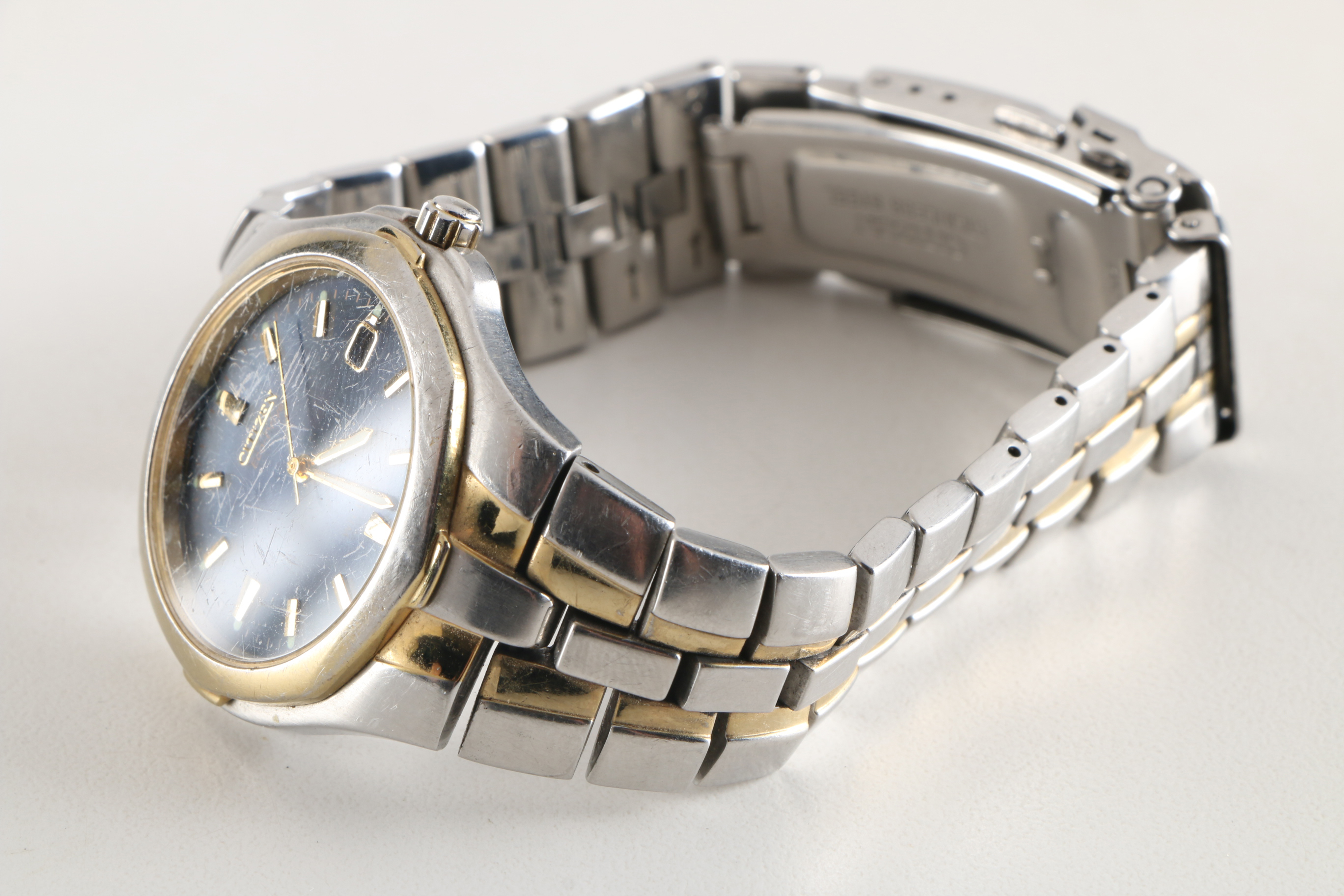 Citizen Eco Drive WR100 Men's Watch