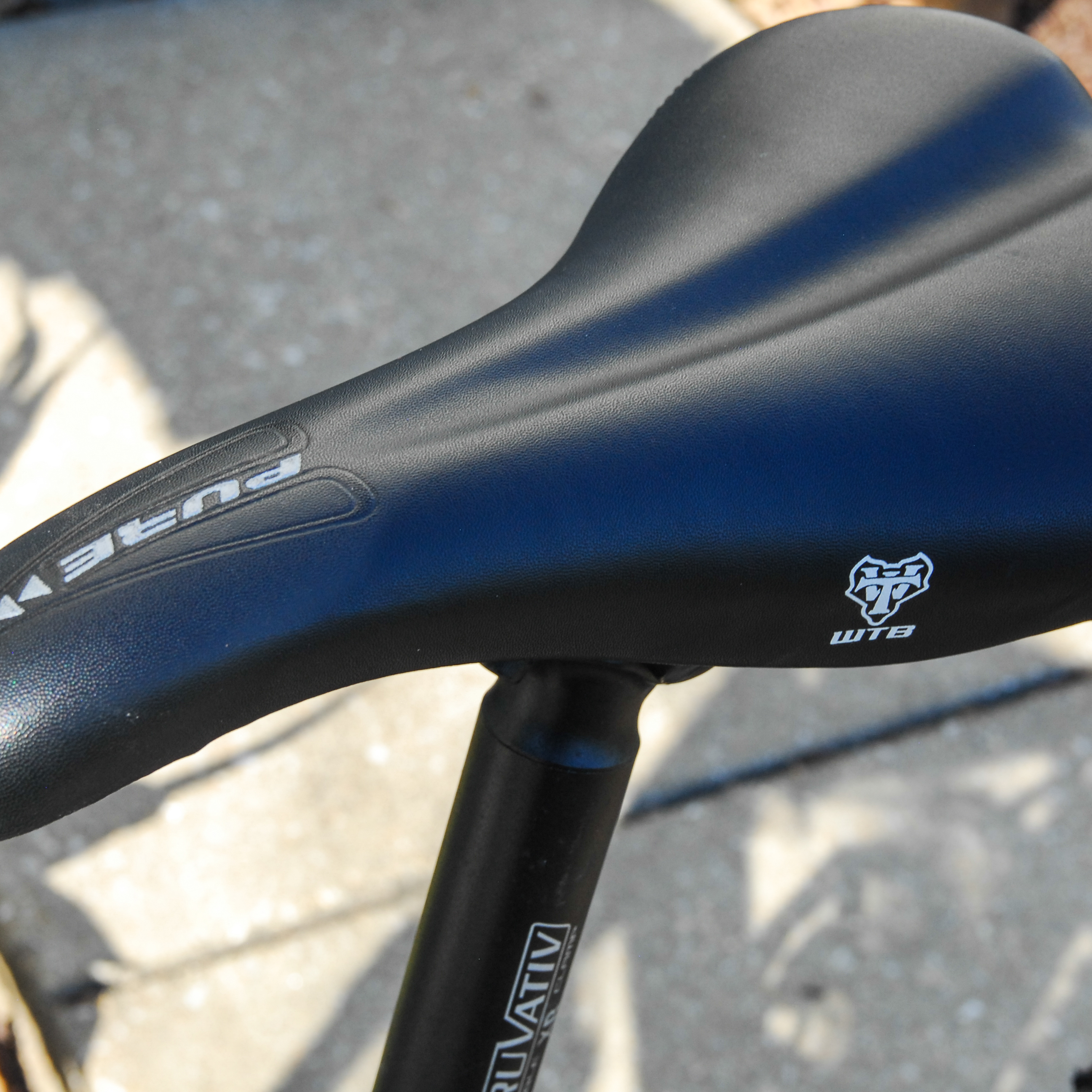 Kona Clump 7005 Mountain Bike And Wireless Computer