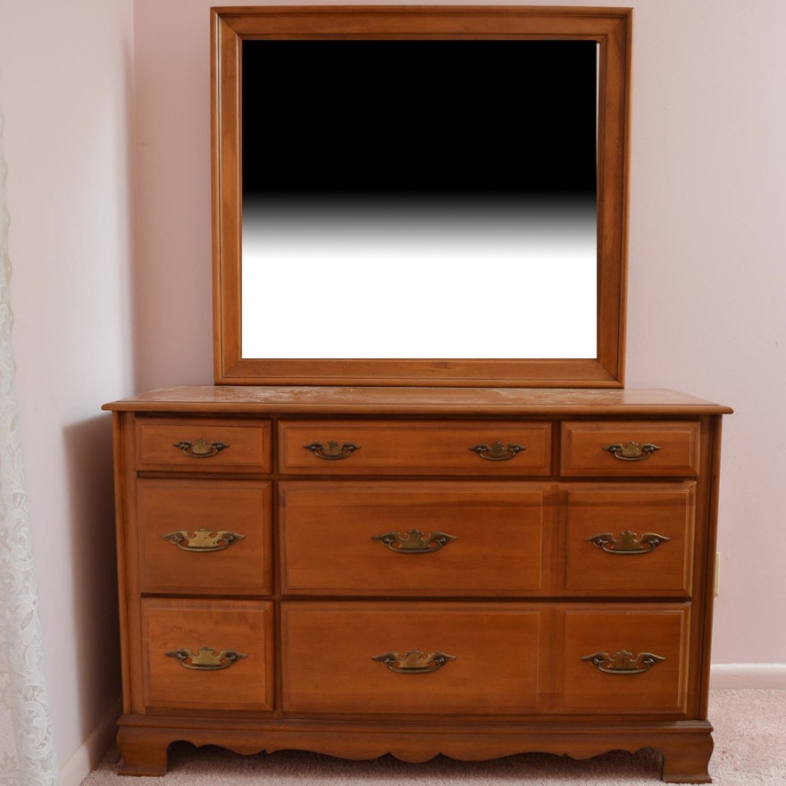 Sumter Cabinet Company Maple Dresser