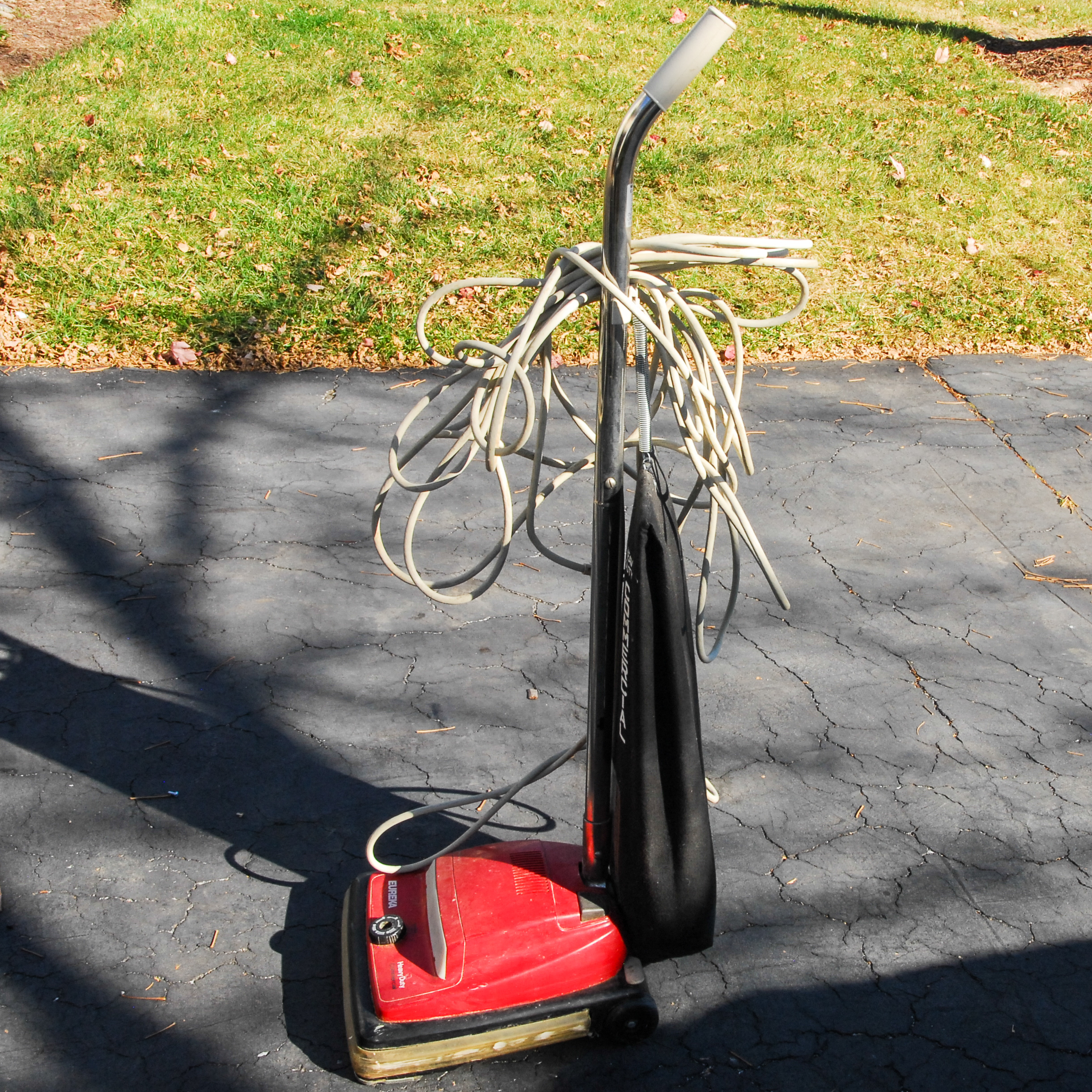 Eureka Heavy Duty Commercial Vacuum