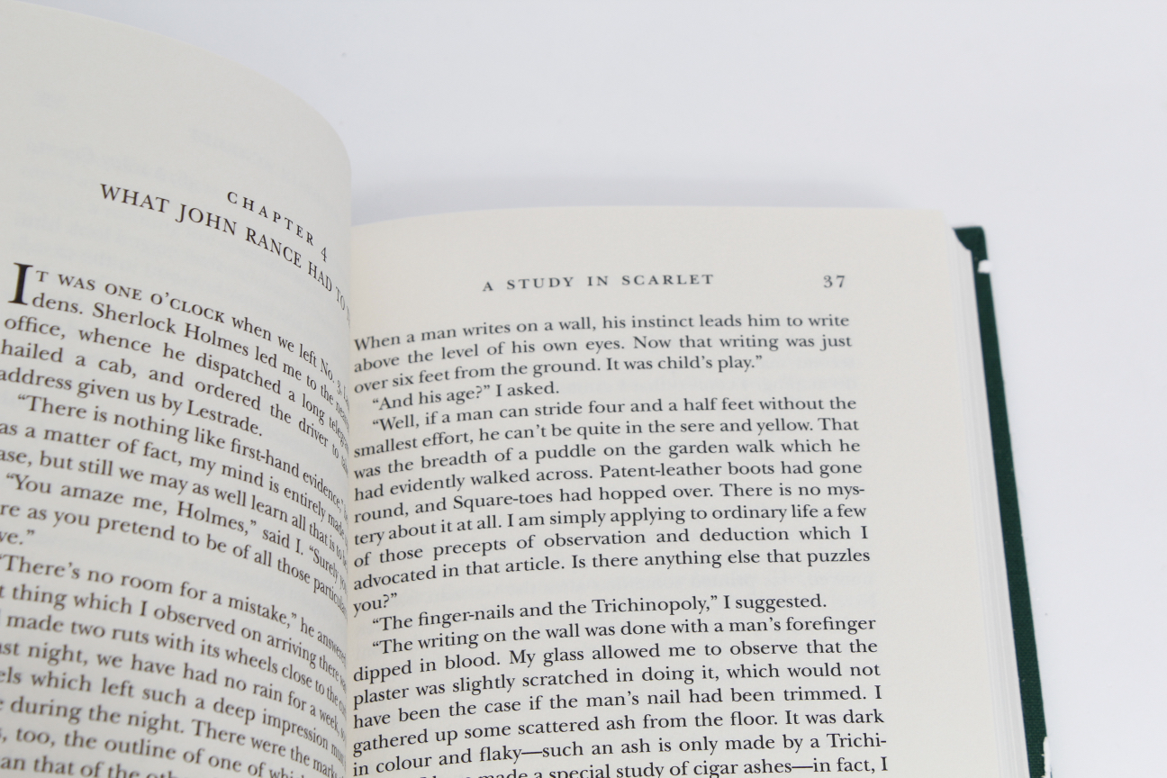 Department 56 Literary Classics "Sherlock Holmes" Decor and Book