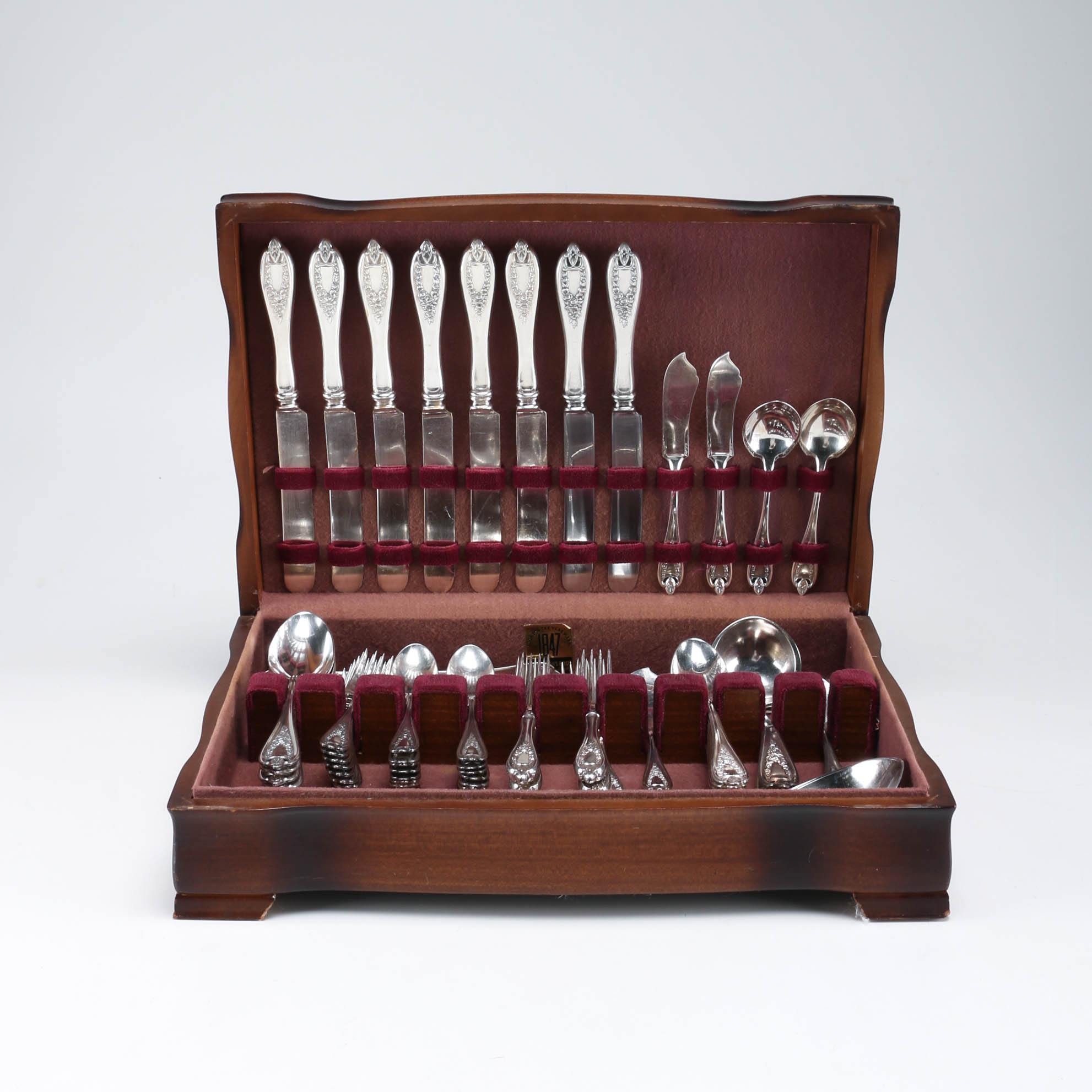 1911 Rogers Bros Silver Plate "Old Colony" Service for Eight