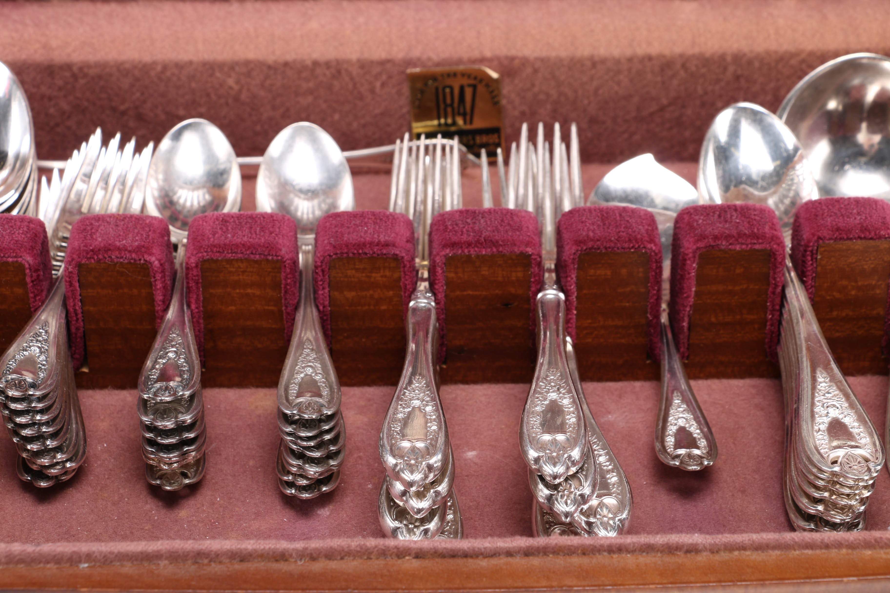 1911 Rogers Bros Silver Plate "Old Colony" Service for Eight