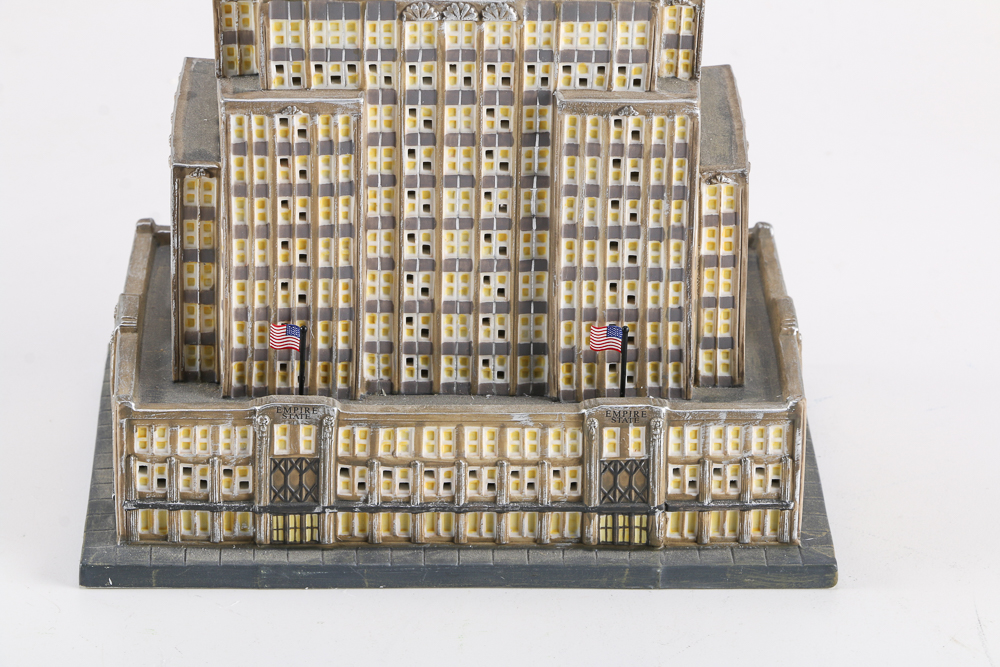 Department 56 Historical Landmark Series Empire State Building