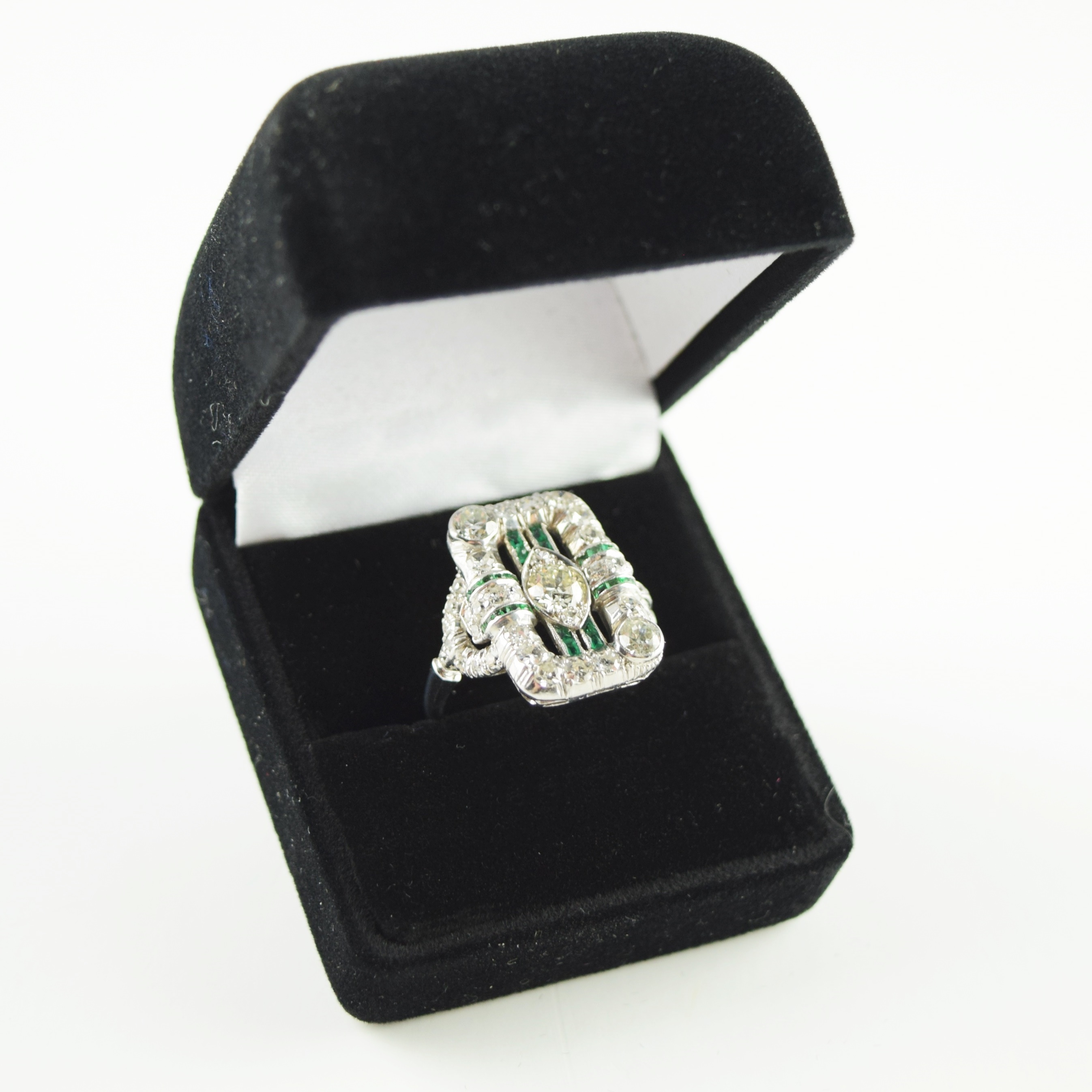 Spectacular Art Deco Diamond Cocktail Ring in Platinum and 14K White Gold