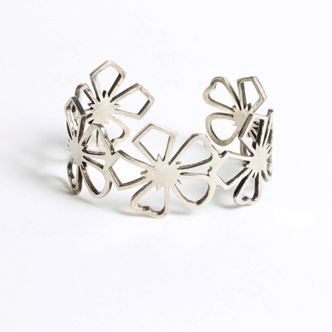 Elsa Peretti Tiffany & Co. Sterling Silver Open Flower Cuff