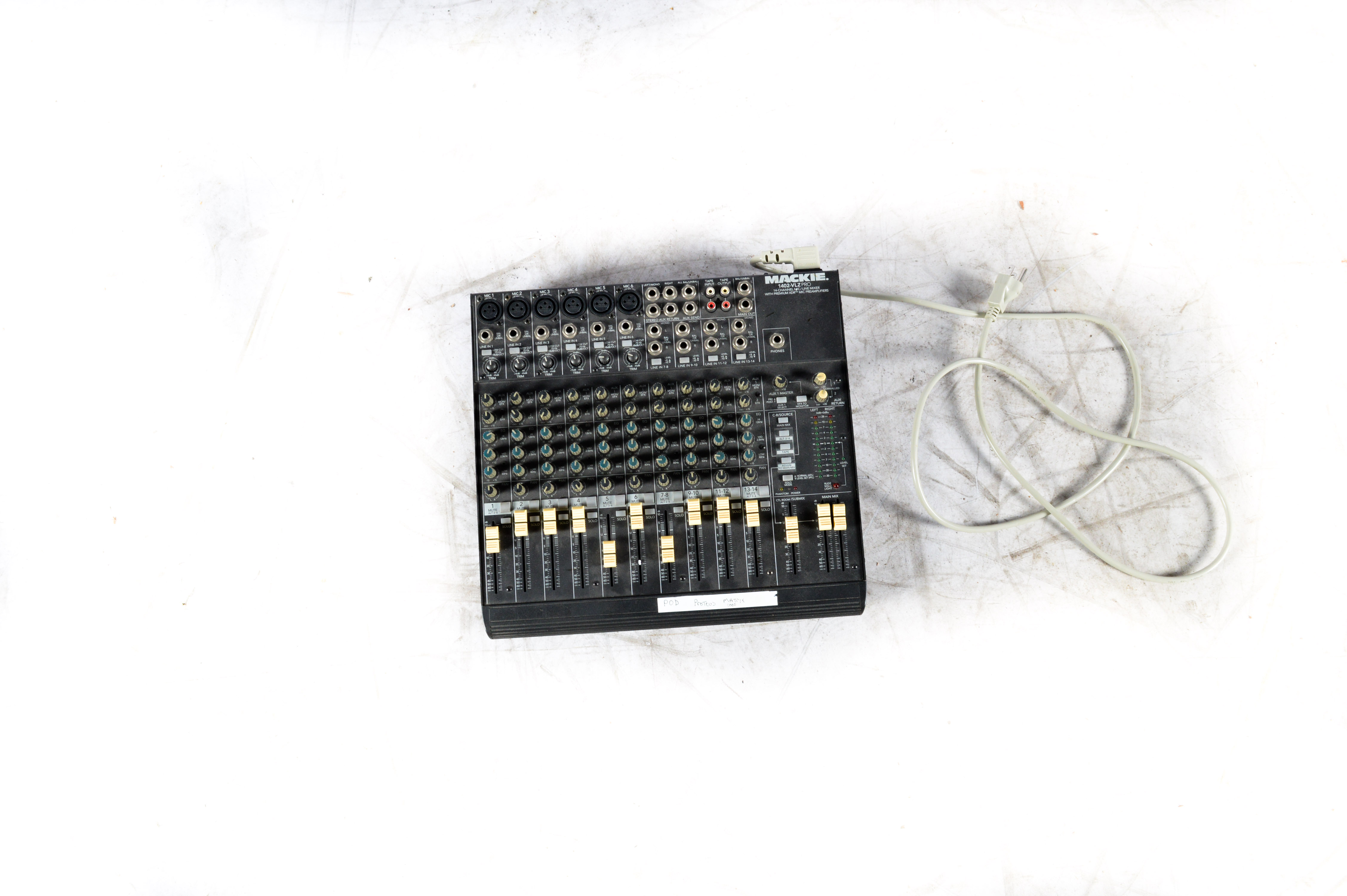 Mackie 1402-VLZ Pro 14 Channel Mixer