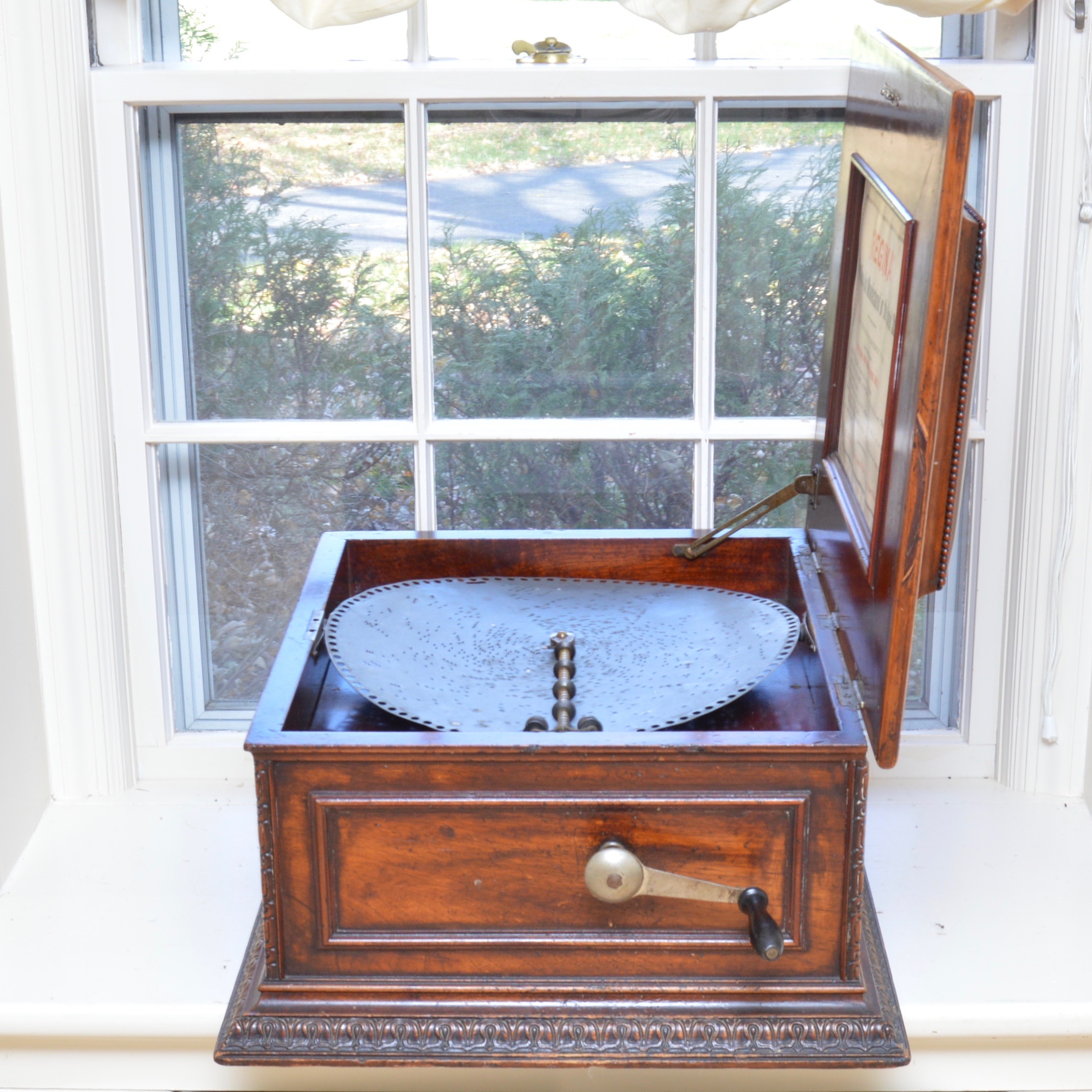 Rare Antique "Regina" Double Comb Music Box and Several Record Tins