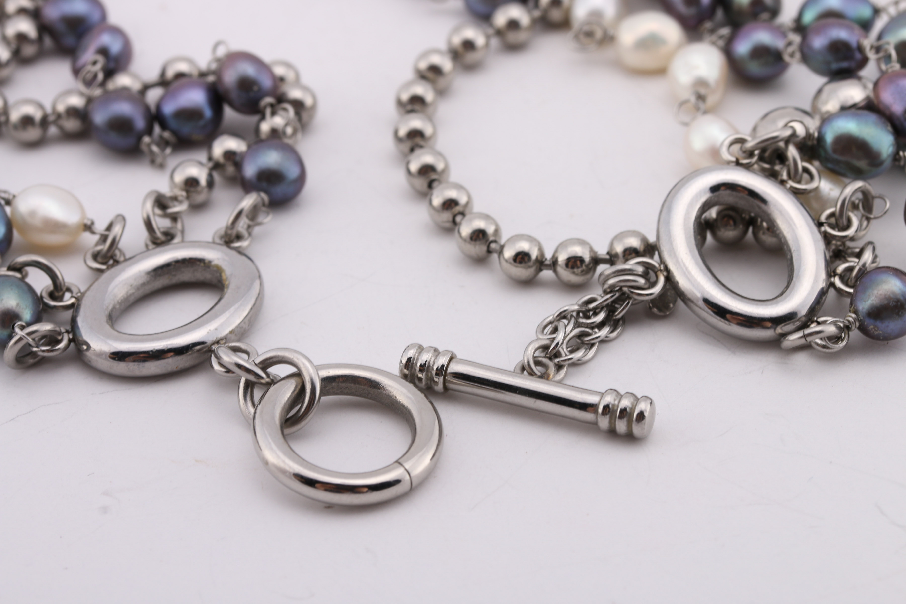 Dyed Freshwater Pearl Necklace and Bracelets