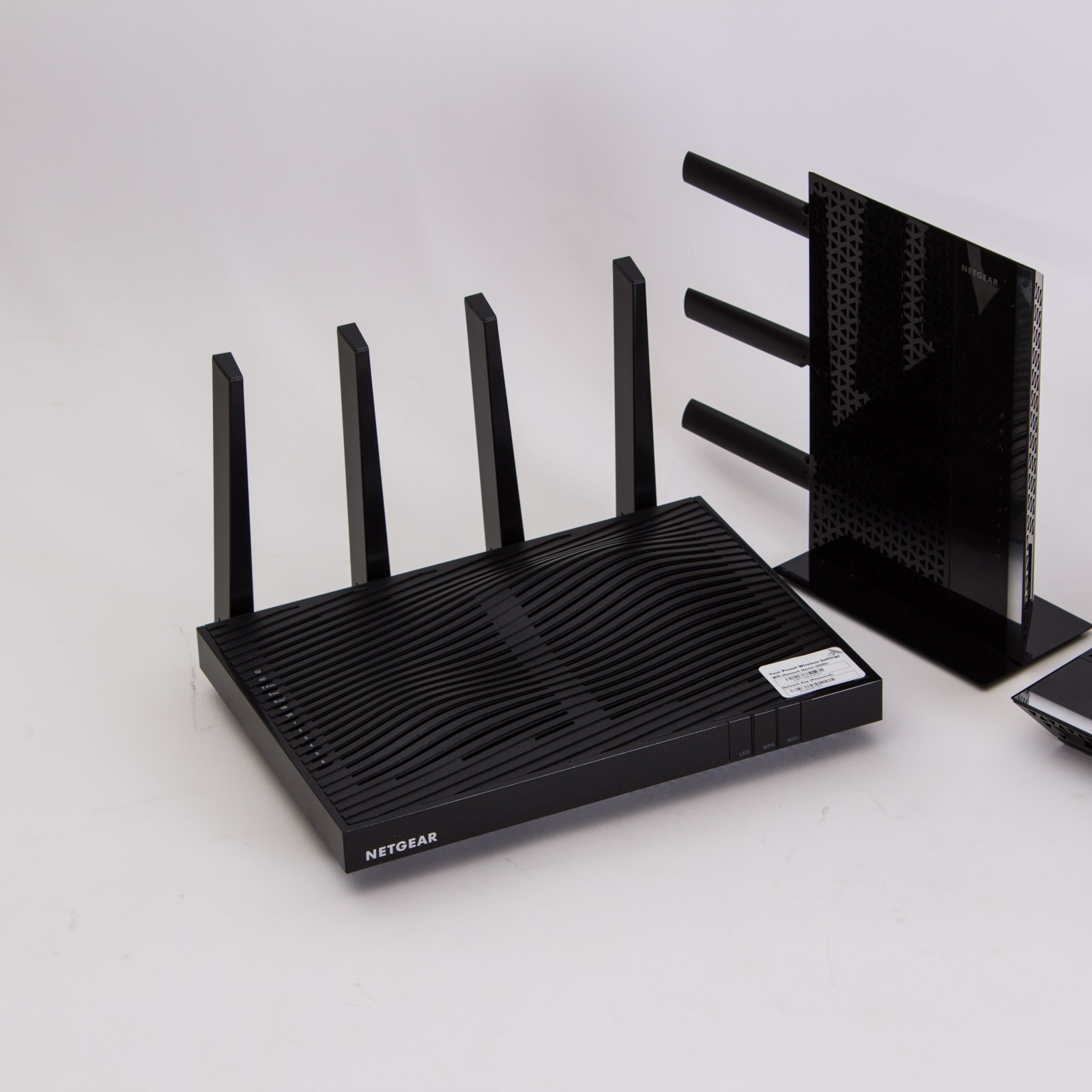 Netgear Nighthawk Tri-Band Wifi Router and Two Range Extenders