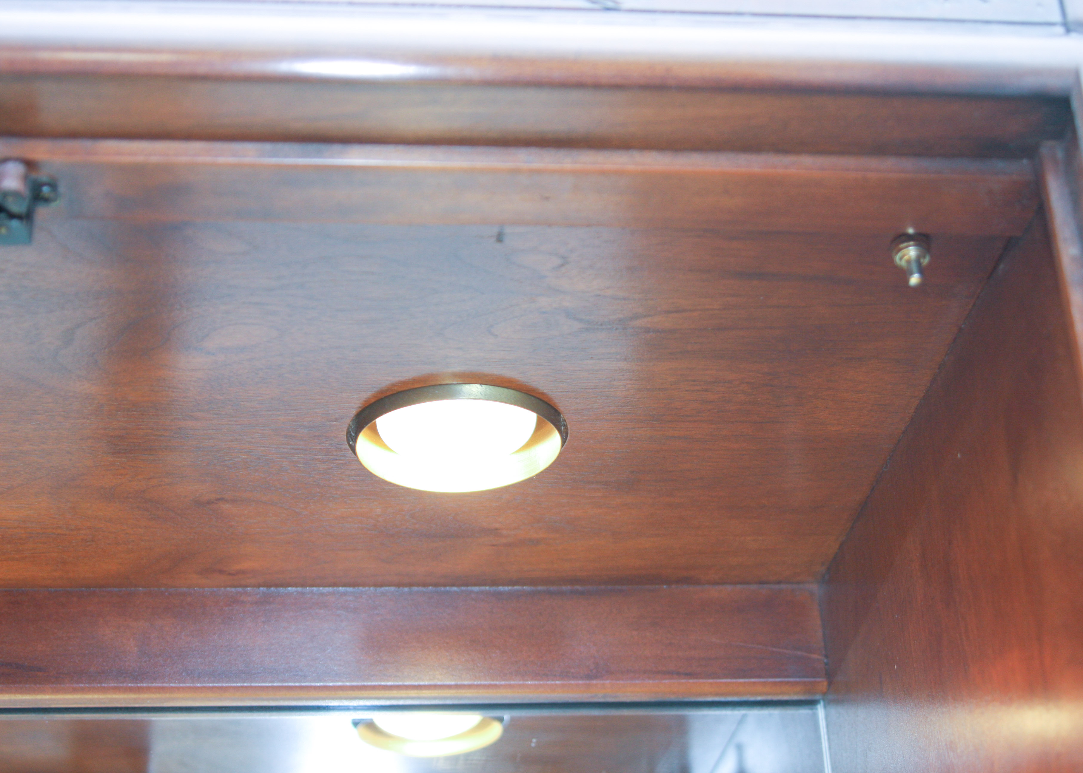 Heritage China Display Case Cabinet