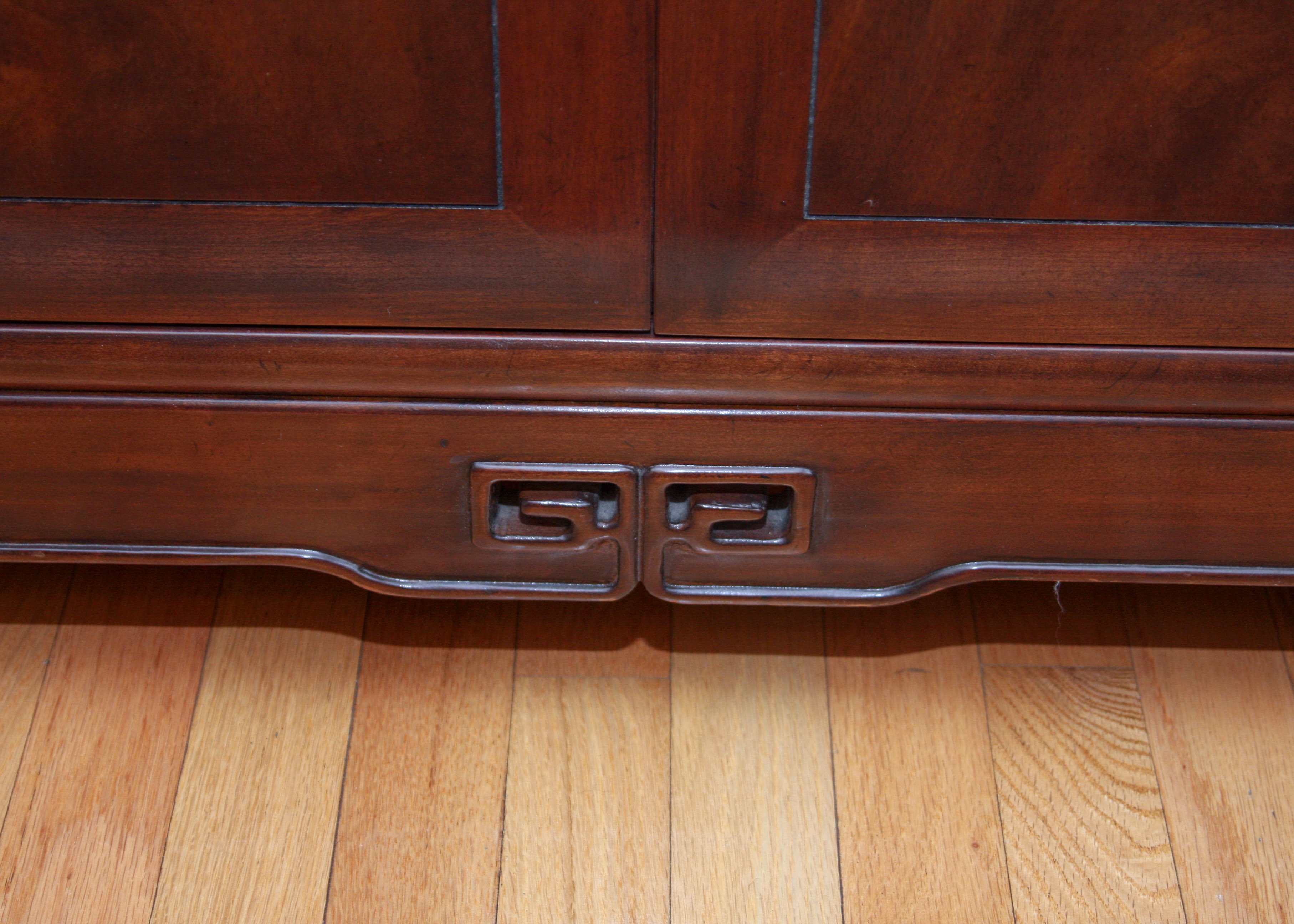 Heritage China Display Case Cabinet