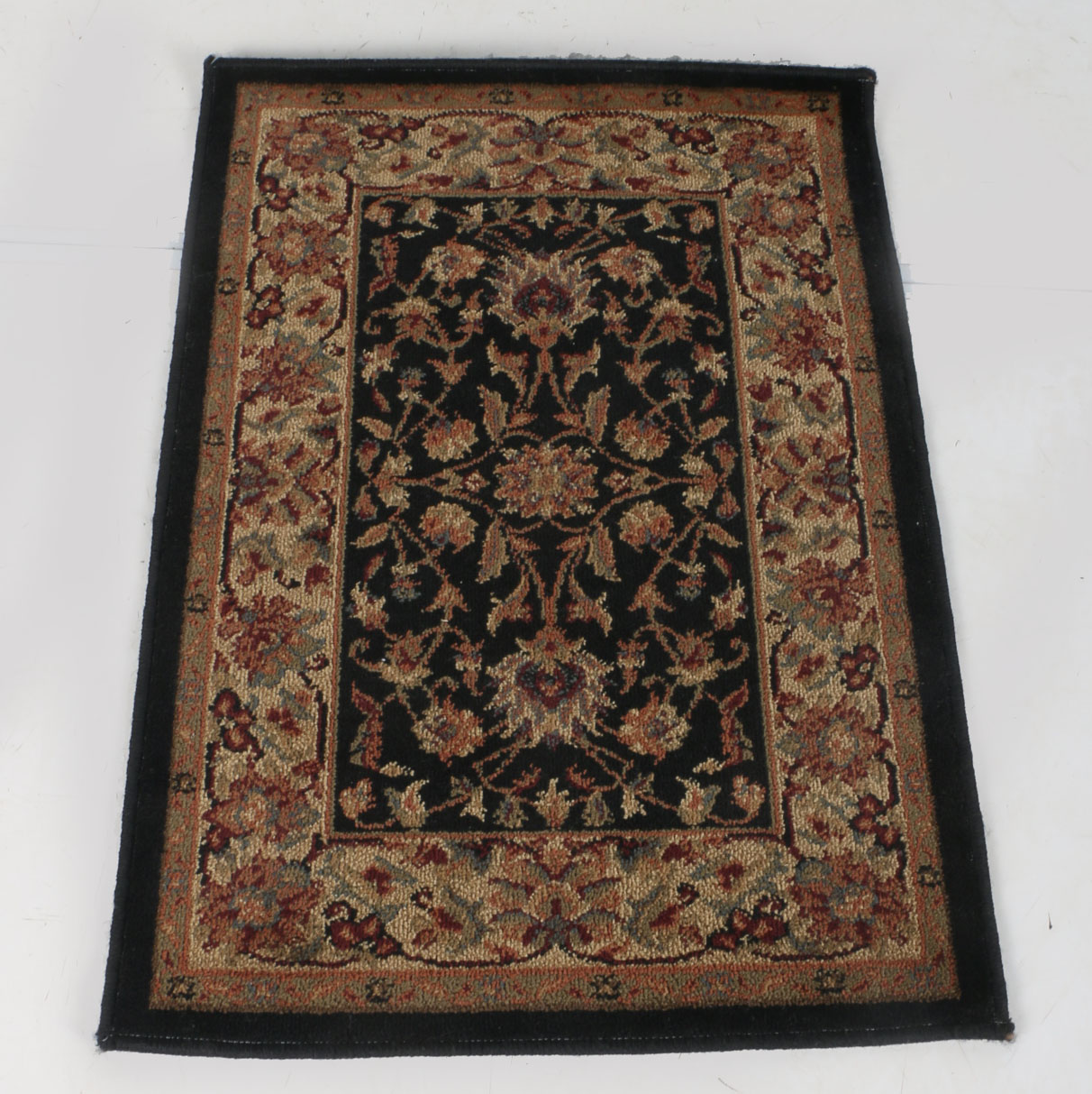 Machine Woven Indo-Persian Area Rug
