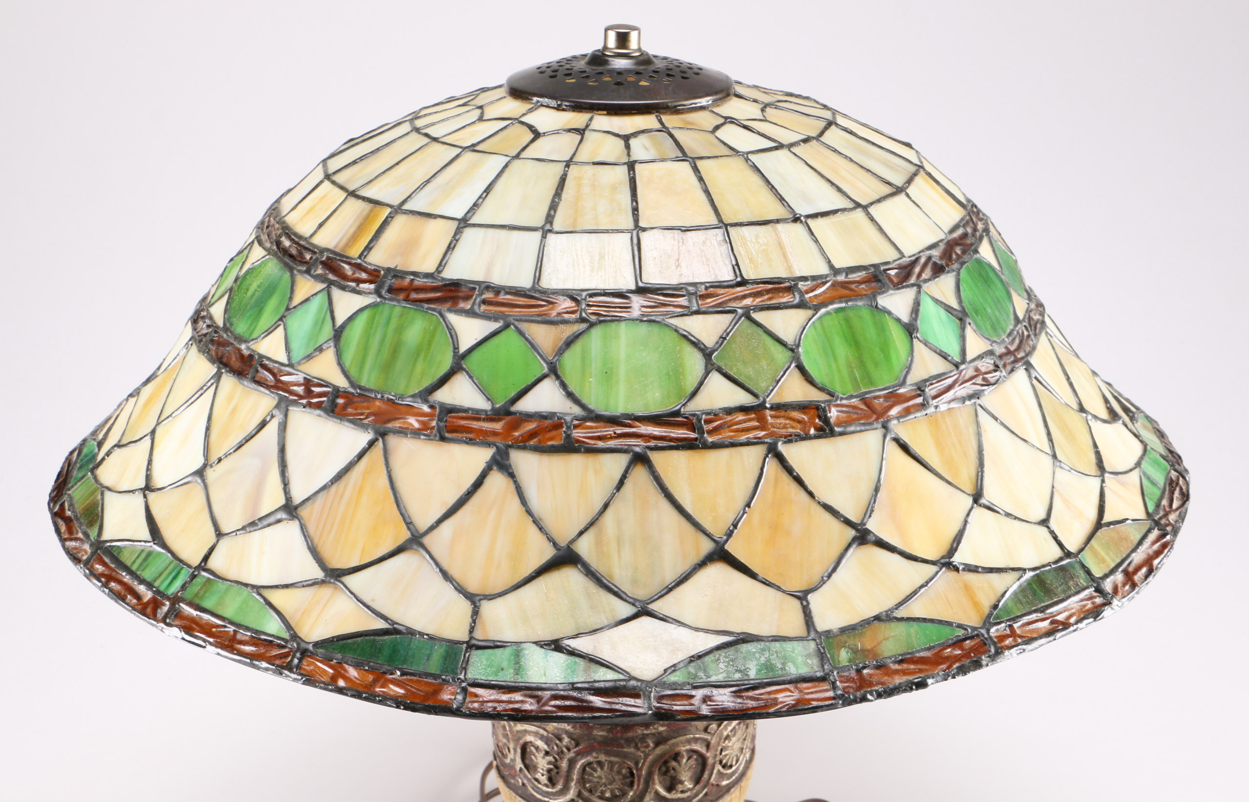Vintage Roger Williams Table Lamp with Stained Glass Shade