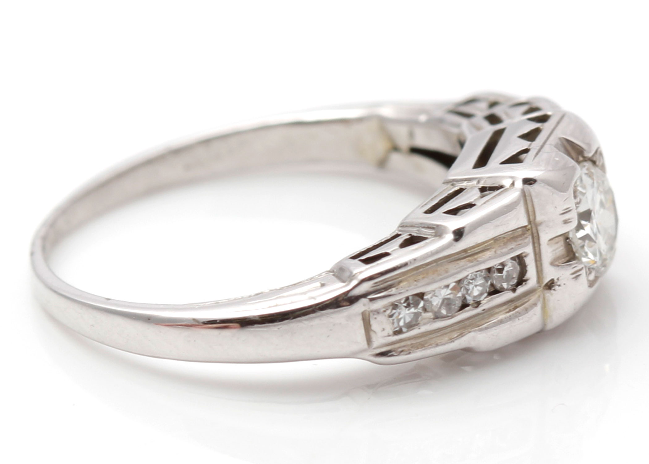 Vintage 18K White Gold Diamond Ring