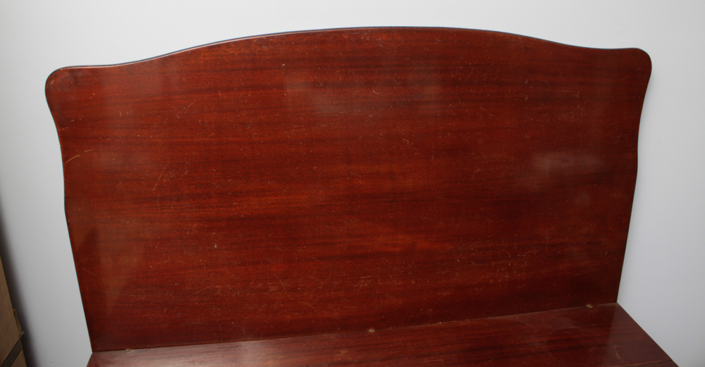 Antique Mahogany Extendable Flip-Top Dining Table