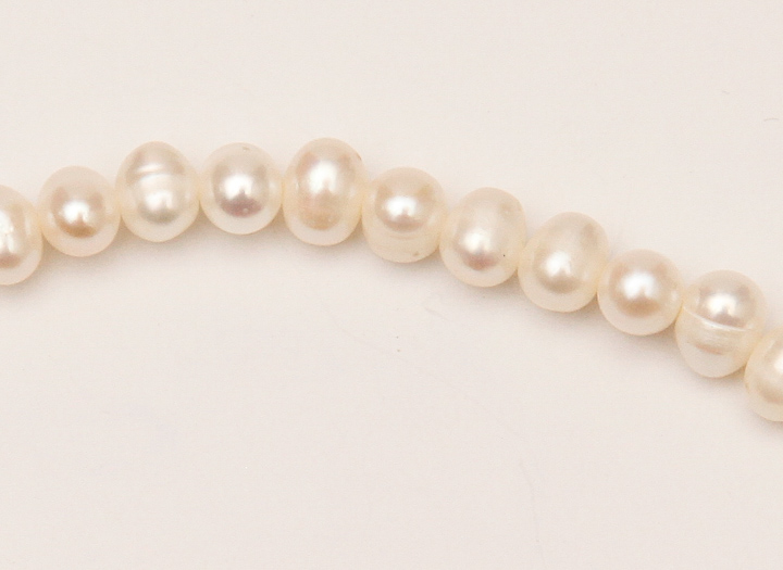 Freshwater Potato Pearl Bracelet With A Gold Clasp