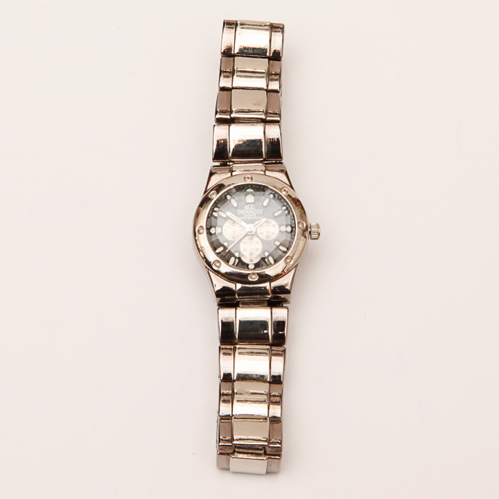 Vintage Denacci Quartz Wristwatch EBTH