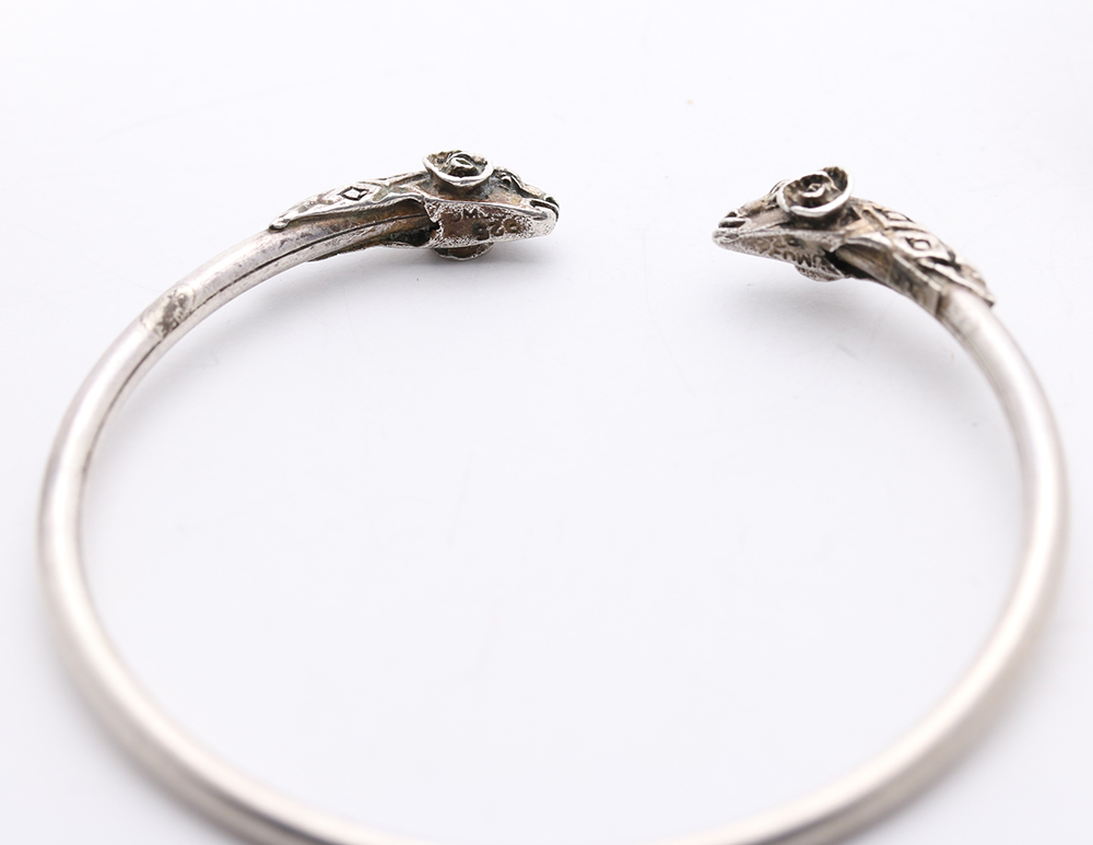 Sterling Silver Ungulate Motif Jewelry