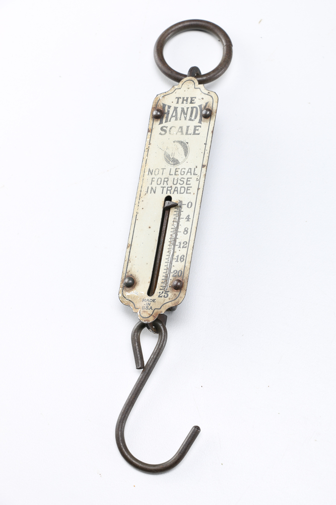 Assortment of Vintage Kitchen Accessories