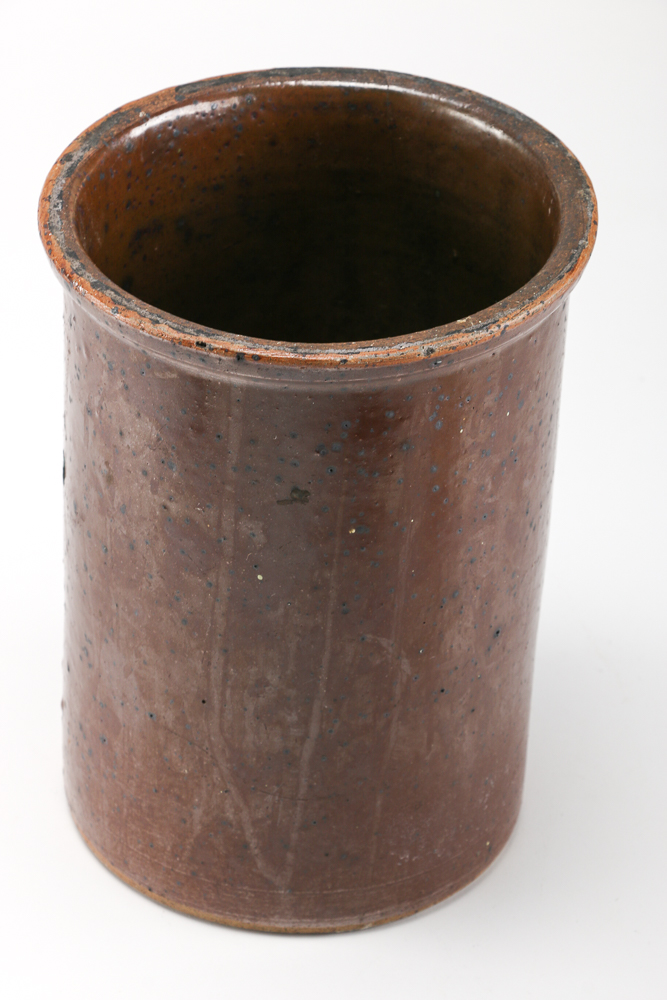 Assortment of Vintage Kitchen Accessories