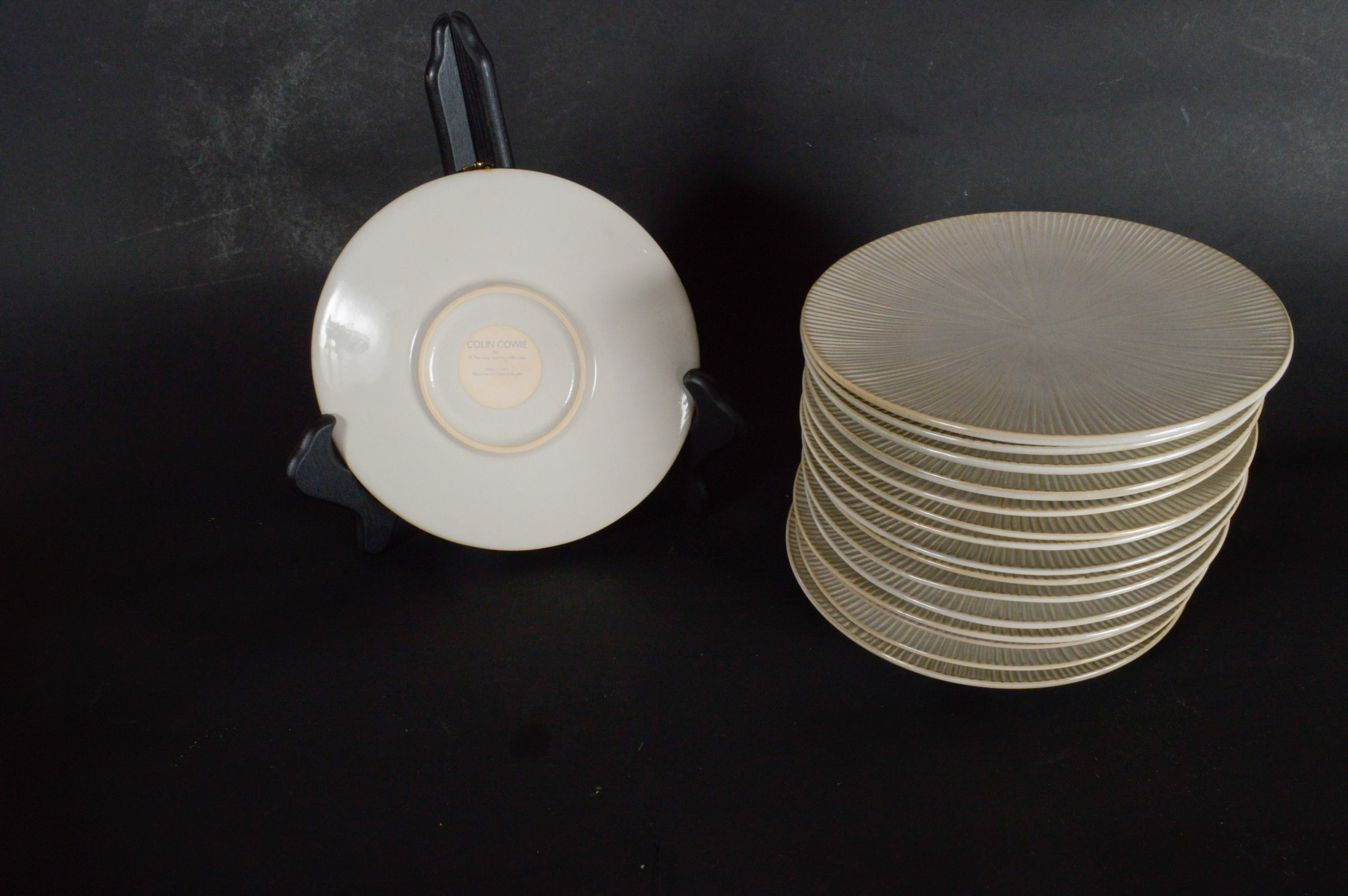 Colin Cowie Contemporary Ceramic Tableware Set