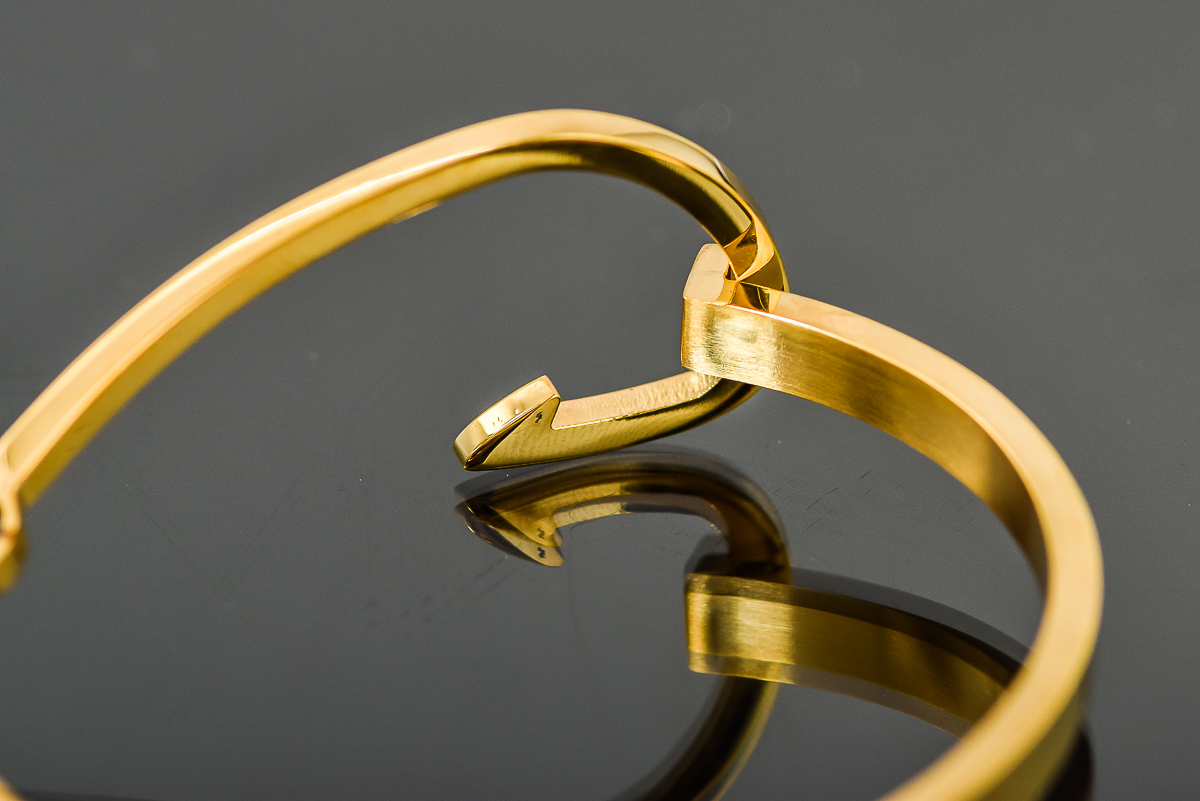 Gold Plated Stainless Steel Fish Hook Bracelet