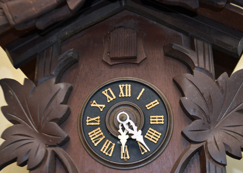Vintage German Wooden Bachmaier & Klemmer Cuckoo Clock