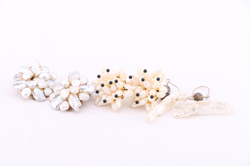 Assortment of Shell and Cultured Pearl Jewelry