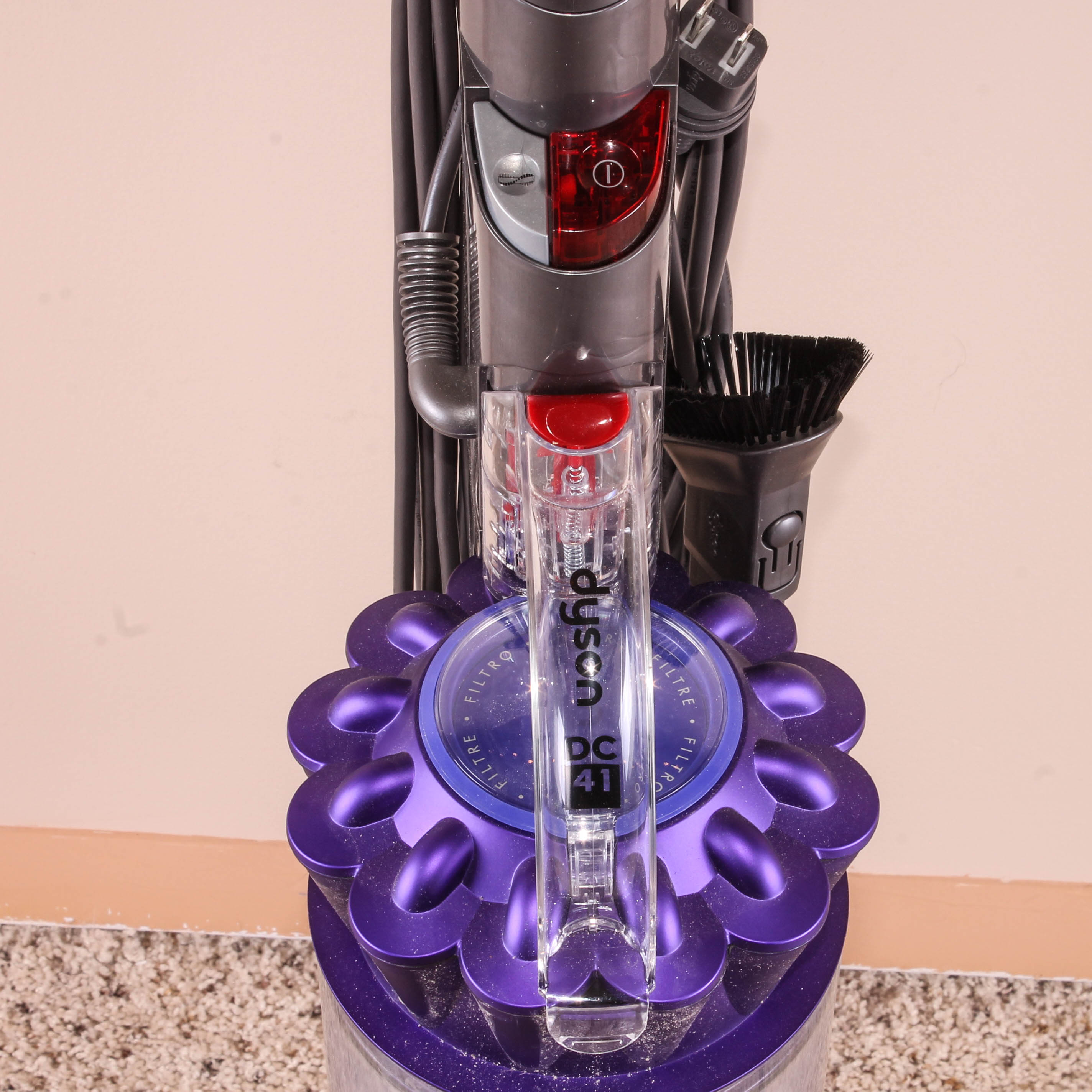 Dyson DC 41 Vacuum Cleaner