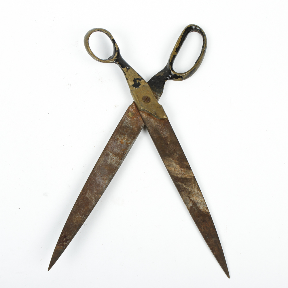 Vintage I.P. Hyde Dressmaker Shears