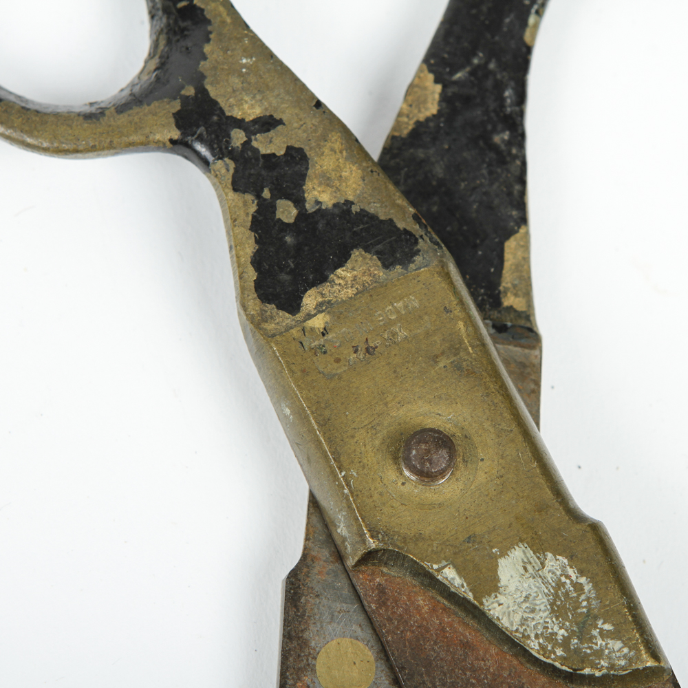 Vintage I.P. Hyde Dressmaker Shears