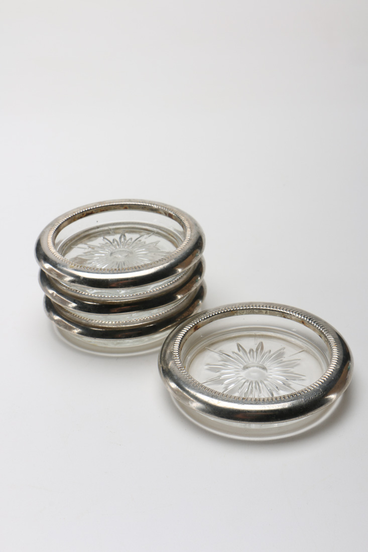 Set of Leonard Glass Coasters and Dorothy Thorpe Style Bowl