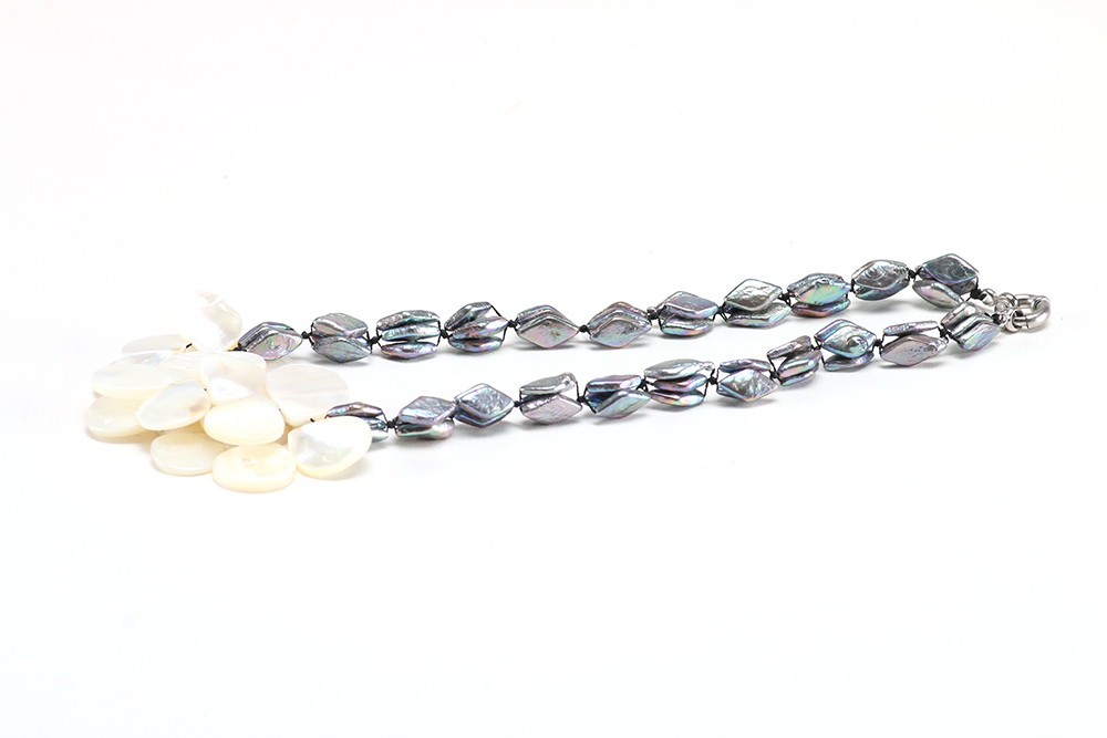 Assortment of Shell and Cultured Pearl Jewelry