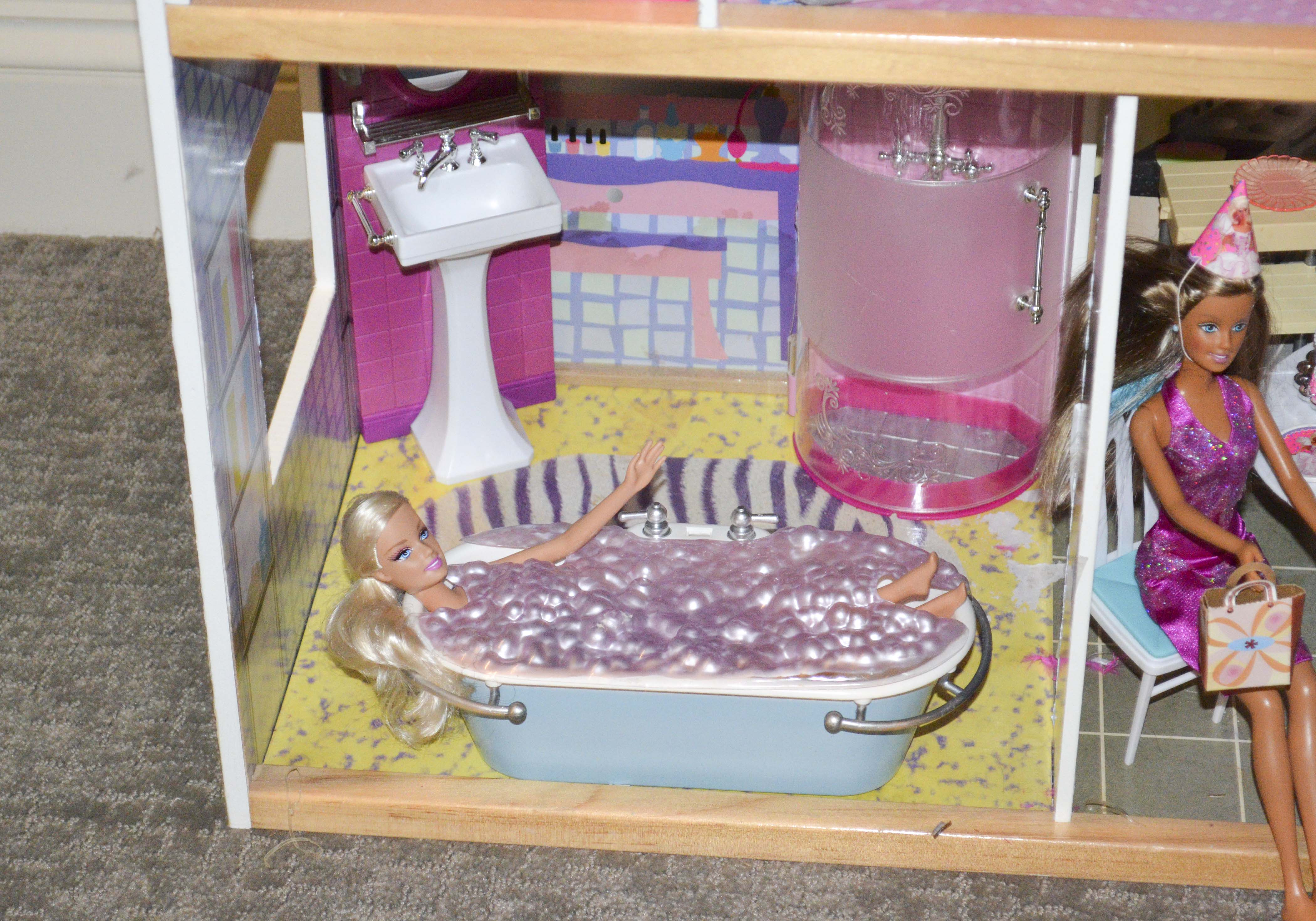 Barbie Doll House with Barbies and Furniture