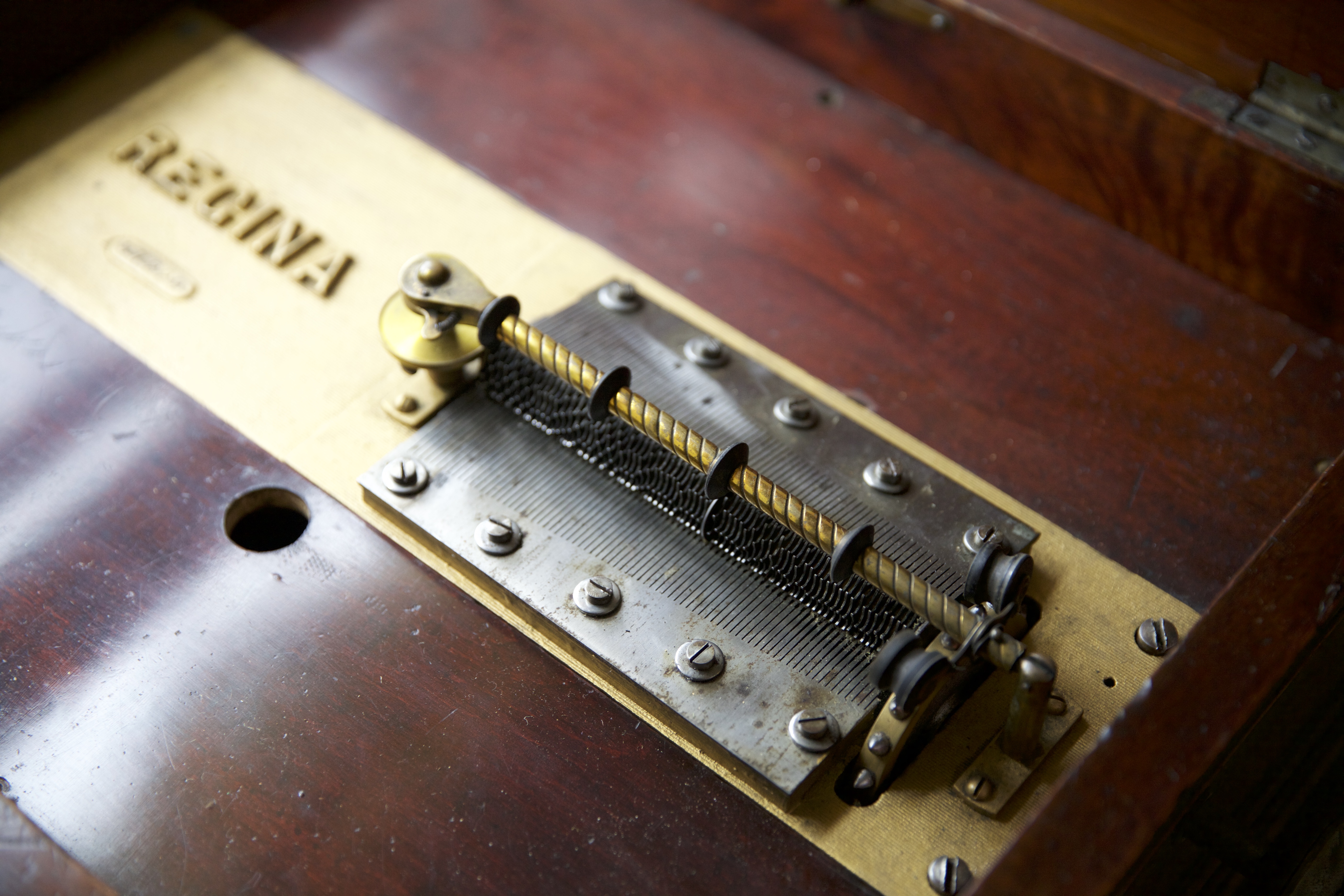 Rare Antique "Regina" Double Comb Music Box and Several Record Tins