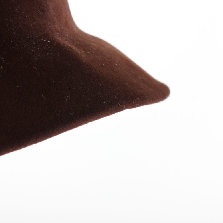 Five Women's Vintage Hats and Hatbox