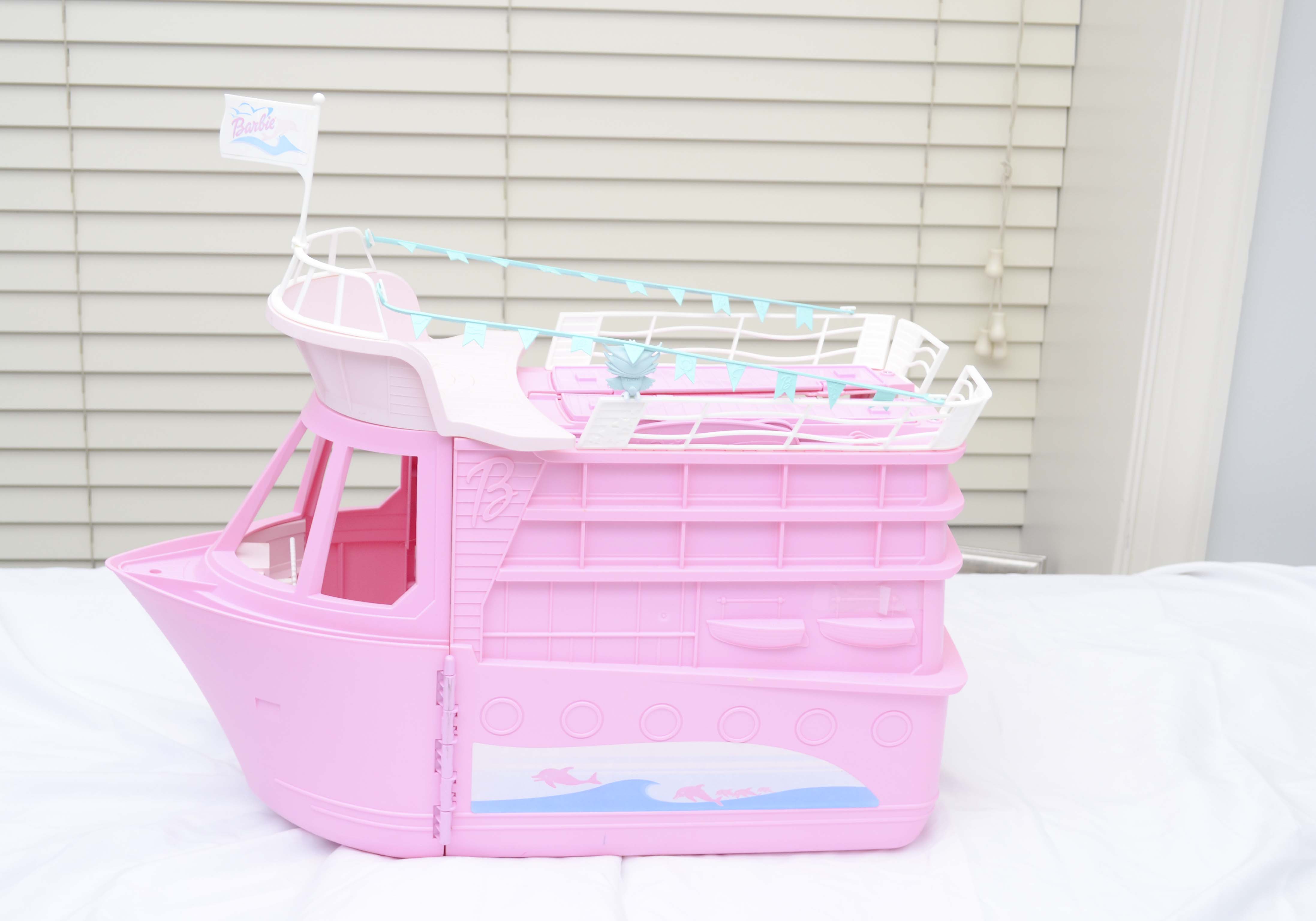 Barbie Cruise Ship with Accessories and Barbie Dolls