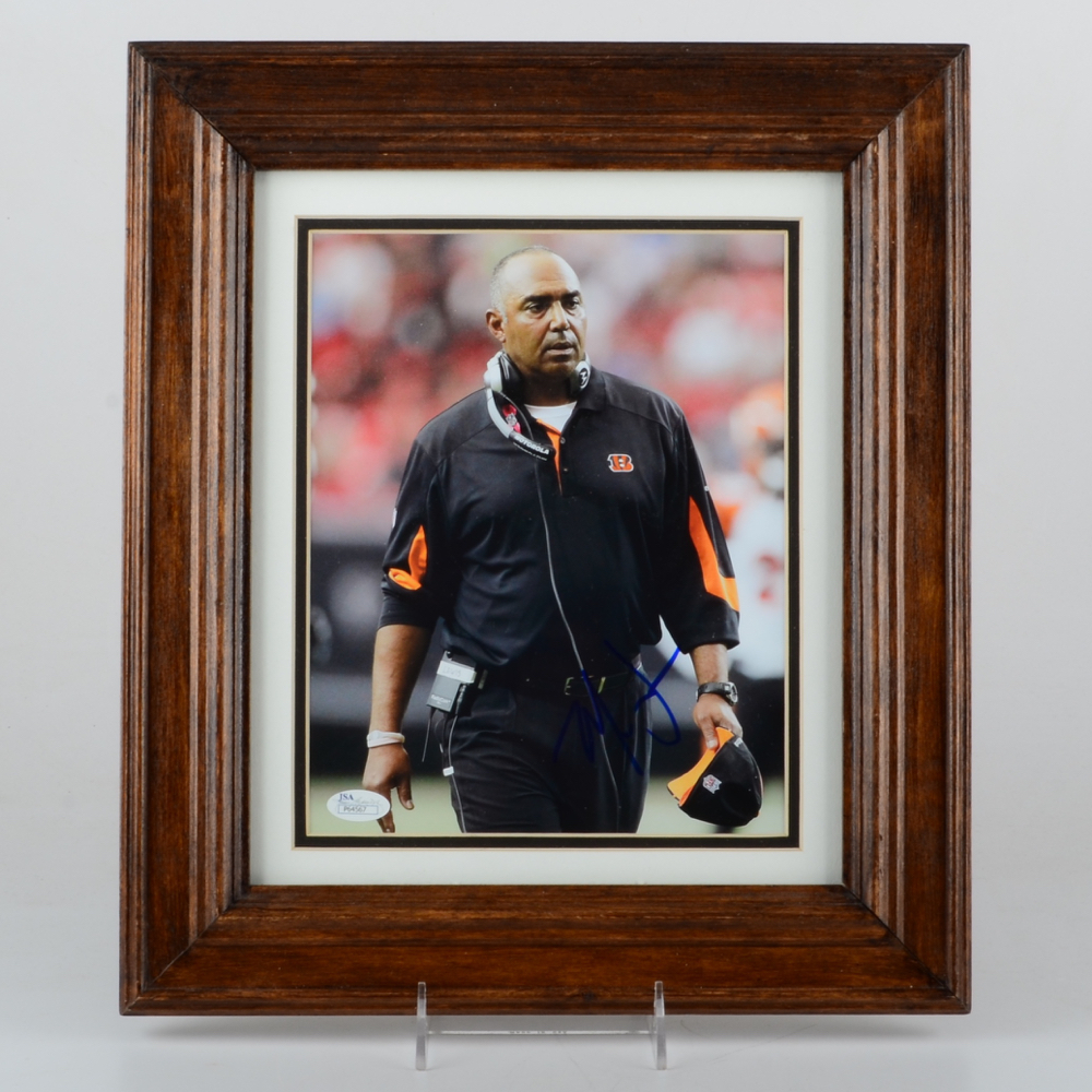 Munoz Signed Photo with Ball Plus Marvin Signed Photo