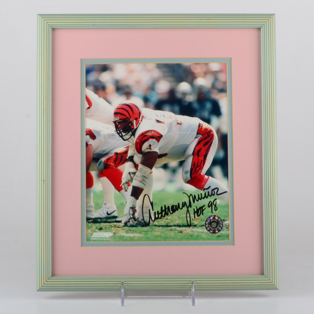 Munoz Signed Photo with Ball Plus Marvin Signed Photo