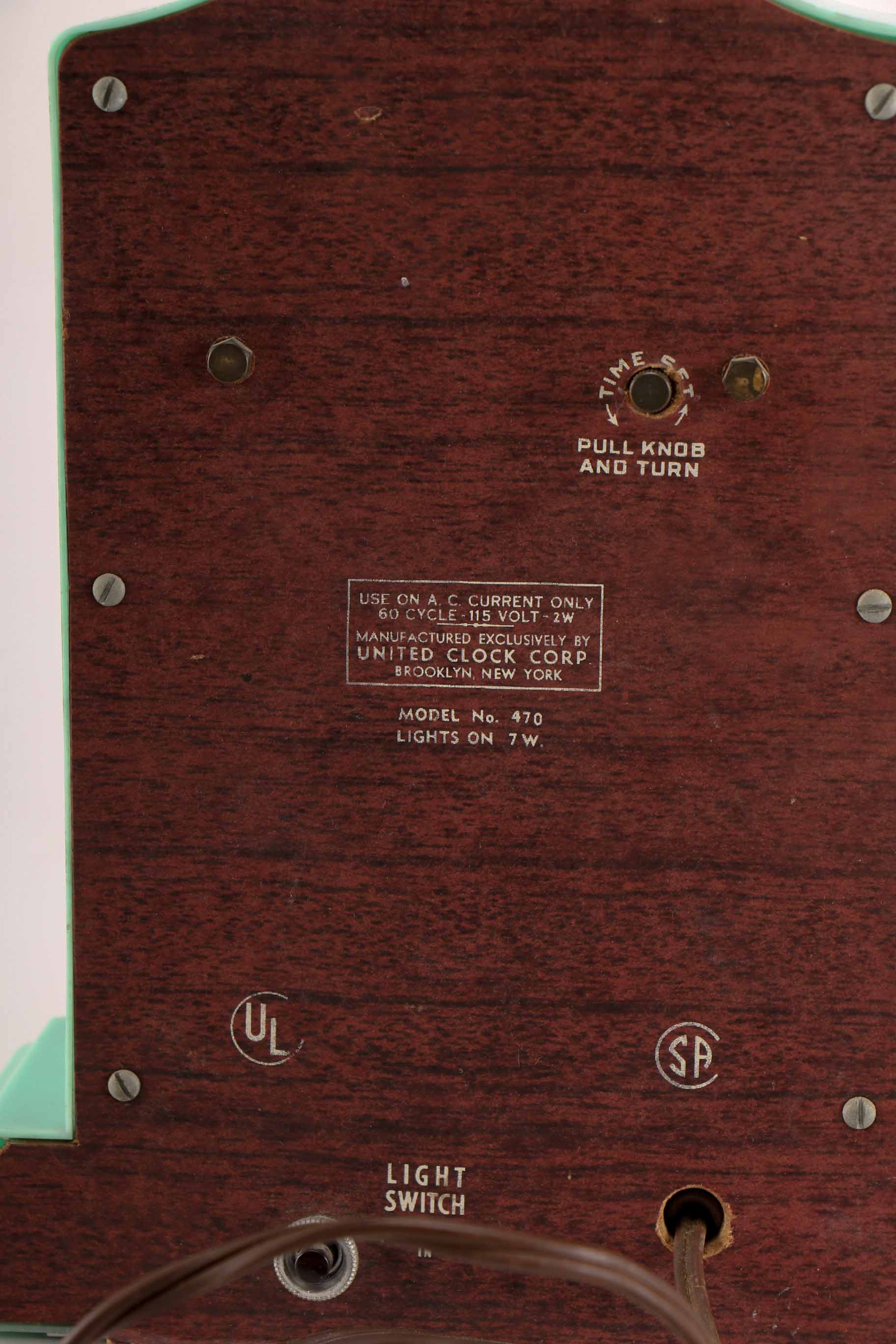 Vintage United Clock with a Windmill