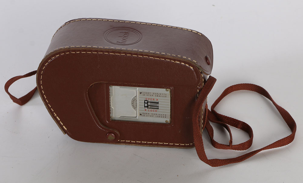 Pair of Kodak Brownie Cameras and Minolta Camera