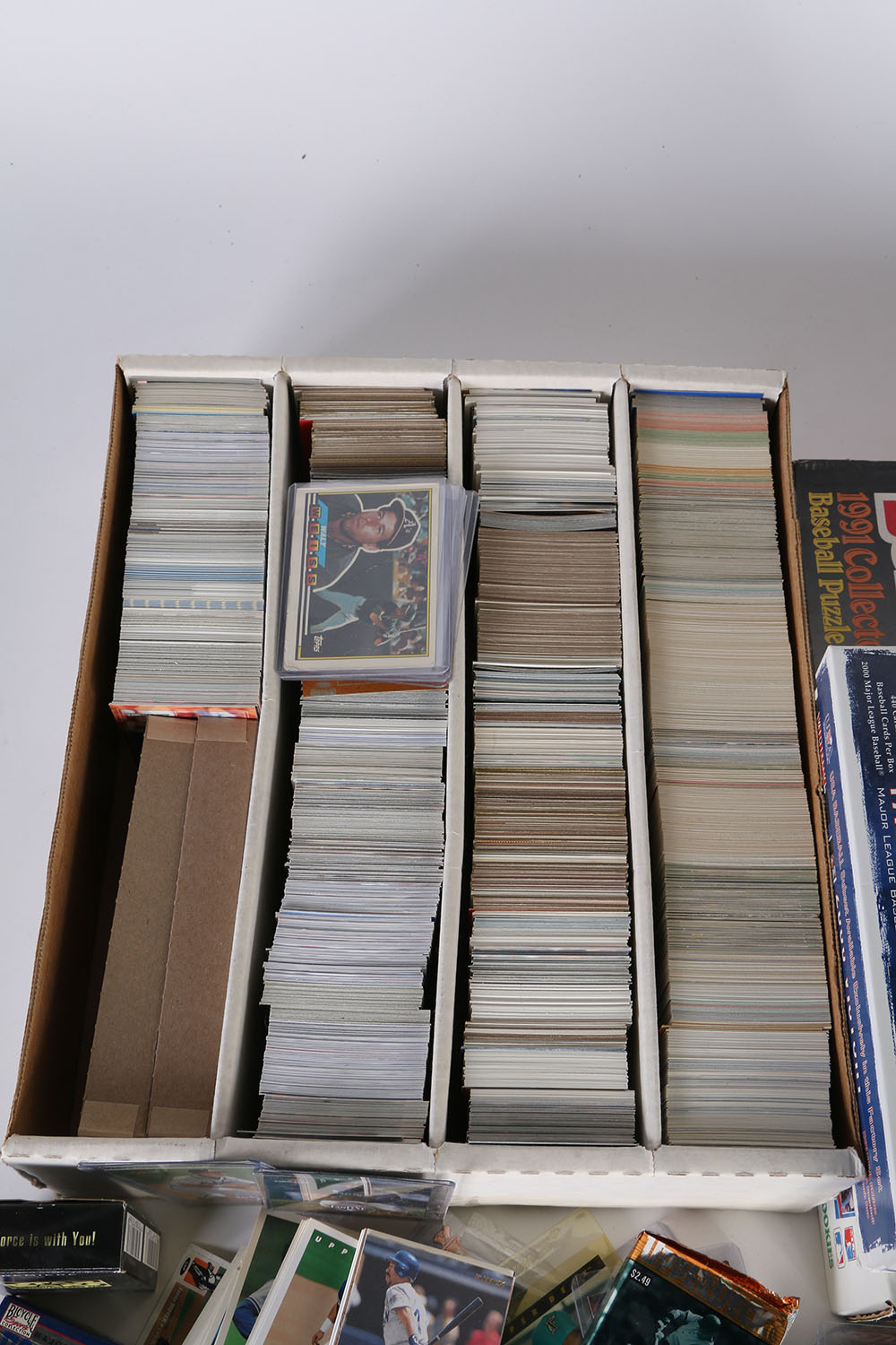 Large Collection of Baseball Cards